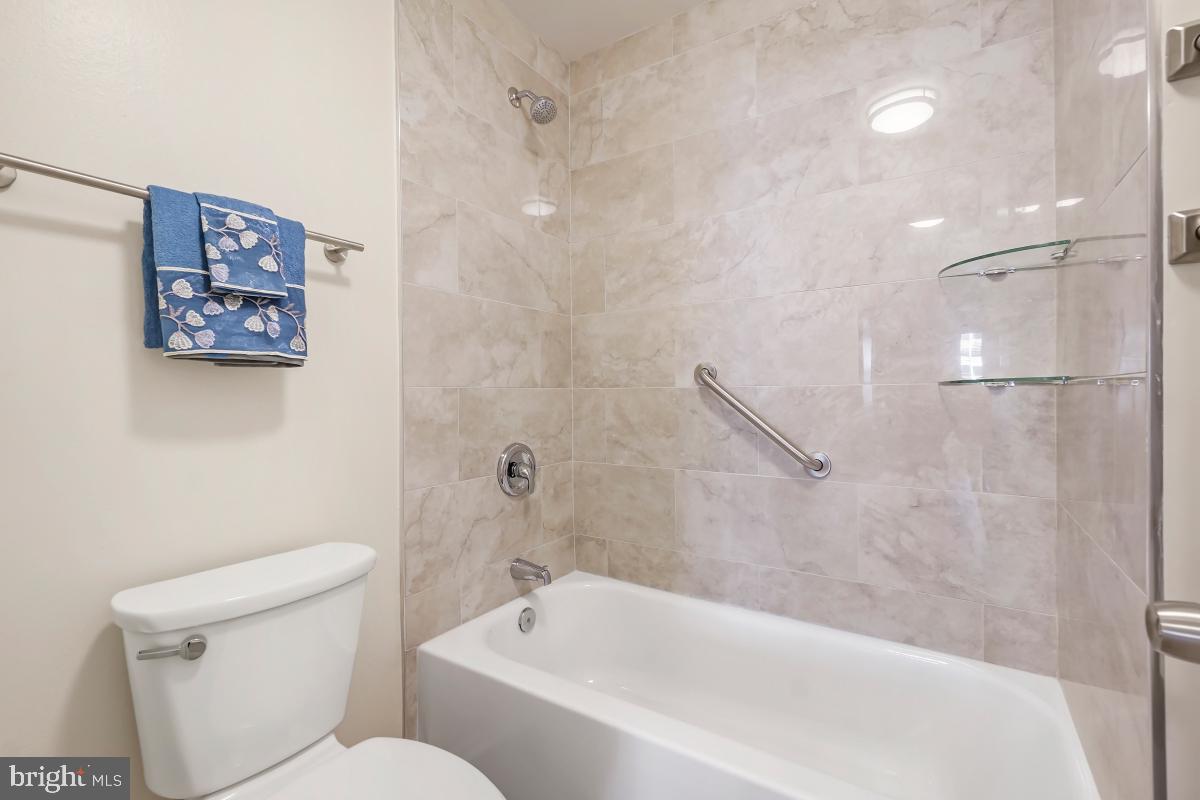 ROSSMOOR MUTUAL #14 - Residential