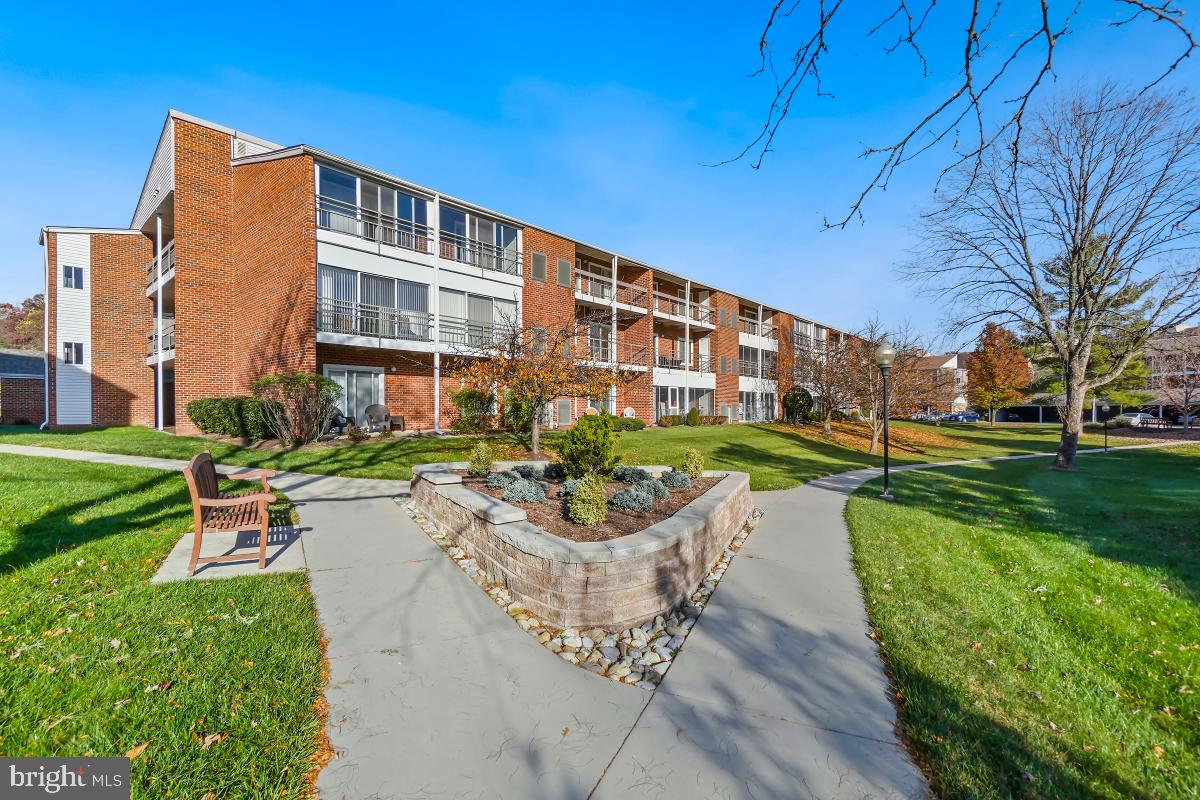 ROSSMOOR MUTUAL #14 - Residential