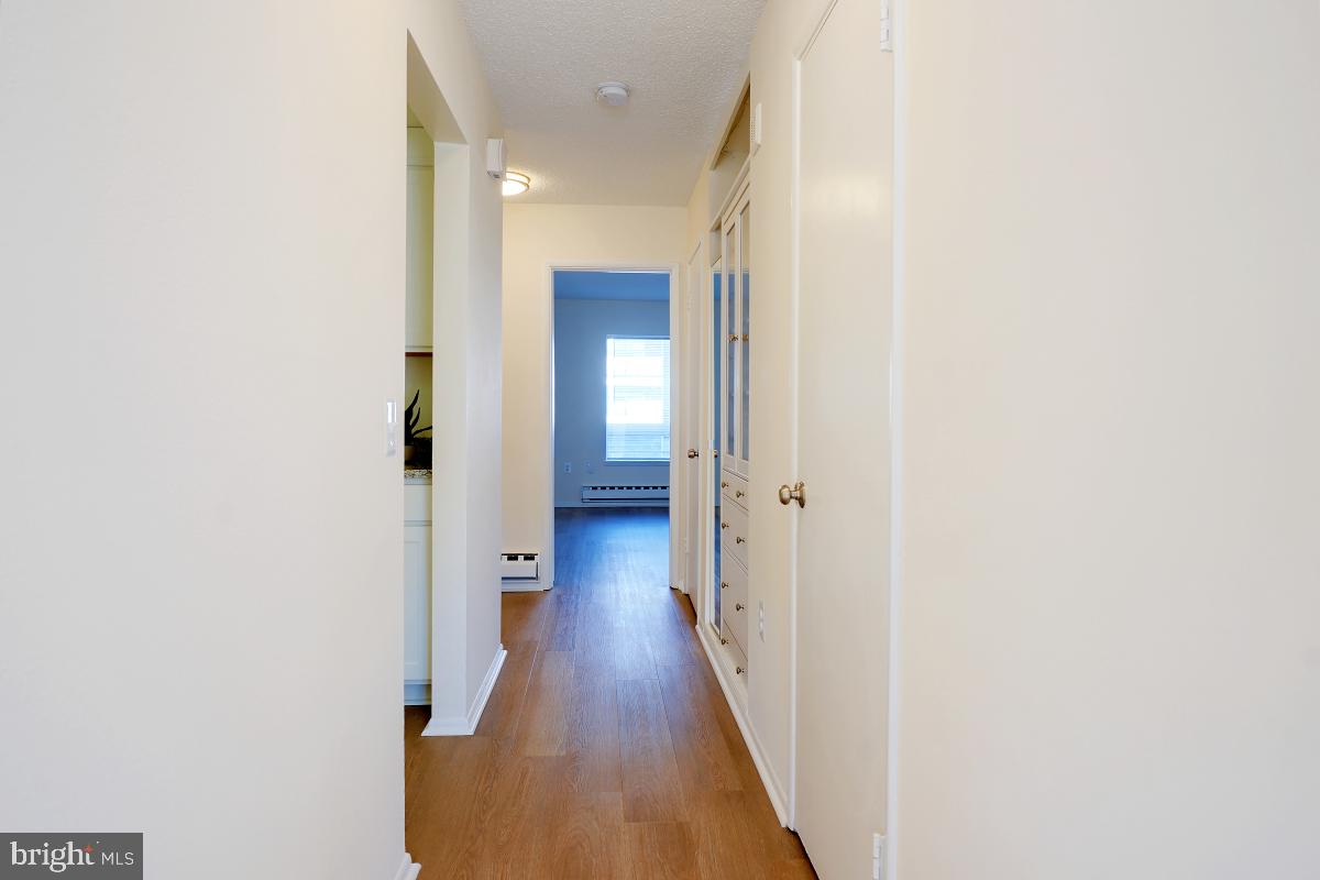 ROSSMOOR MUTUAL #14 - Residential