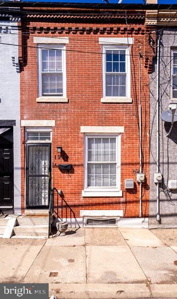 Townhouse For Sale - 1911 Brunner Street<br/> PHILADELPHIA, PA 19140
