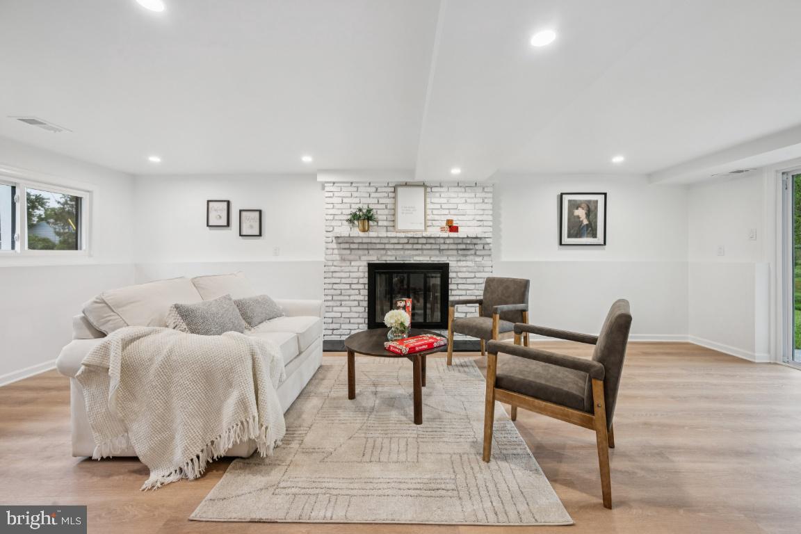 21 STEVENS DRIVE