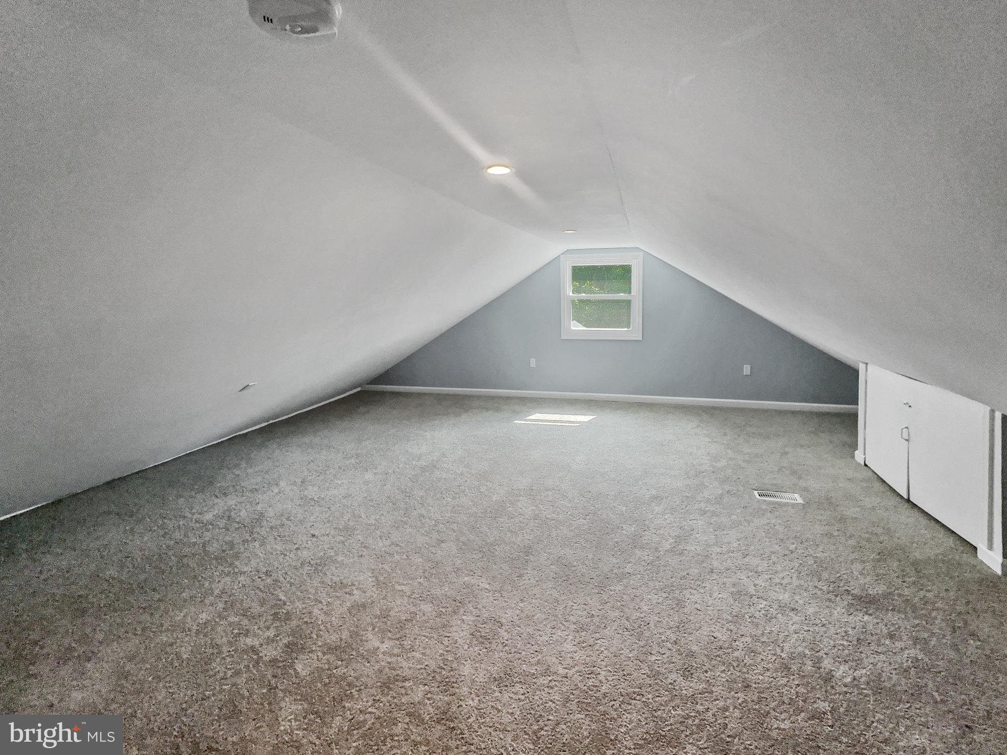 UPPER FALLS - Residential