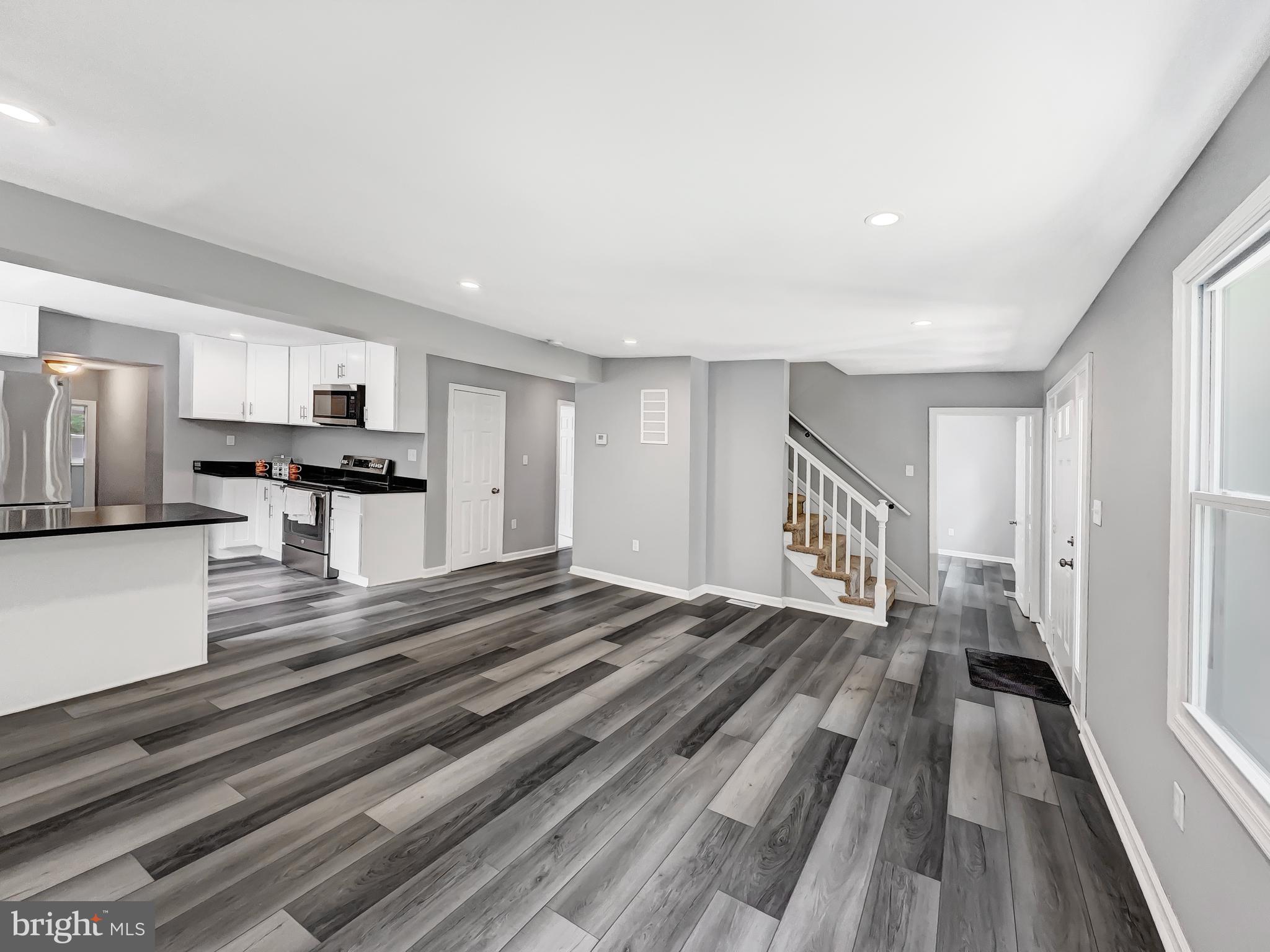 UPPER FALLS - Residential