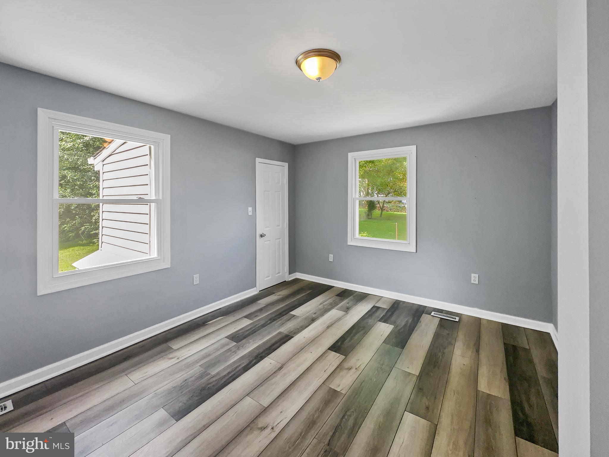 UPPER FALLS - Residential