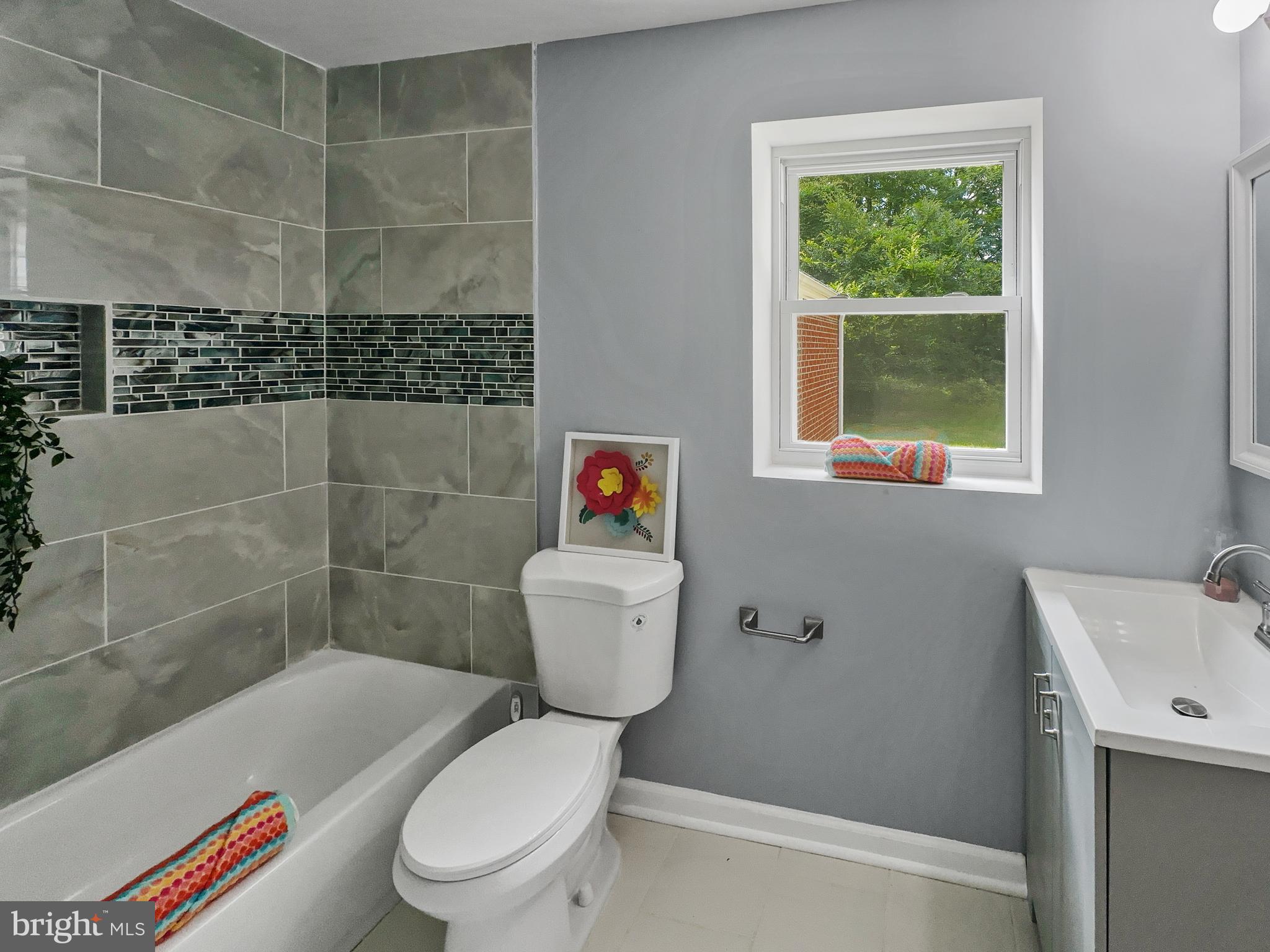 UPPER FALLS - Residential