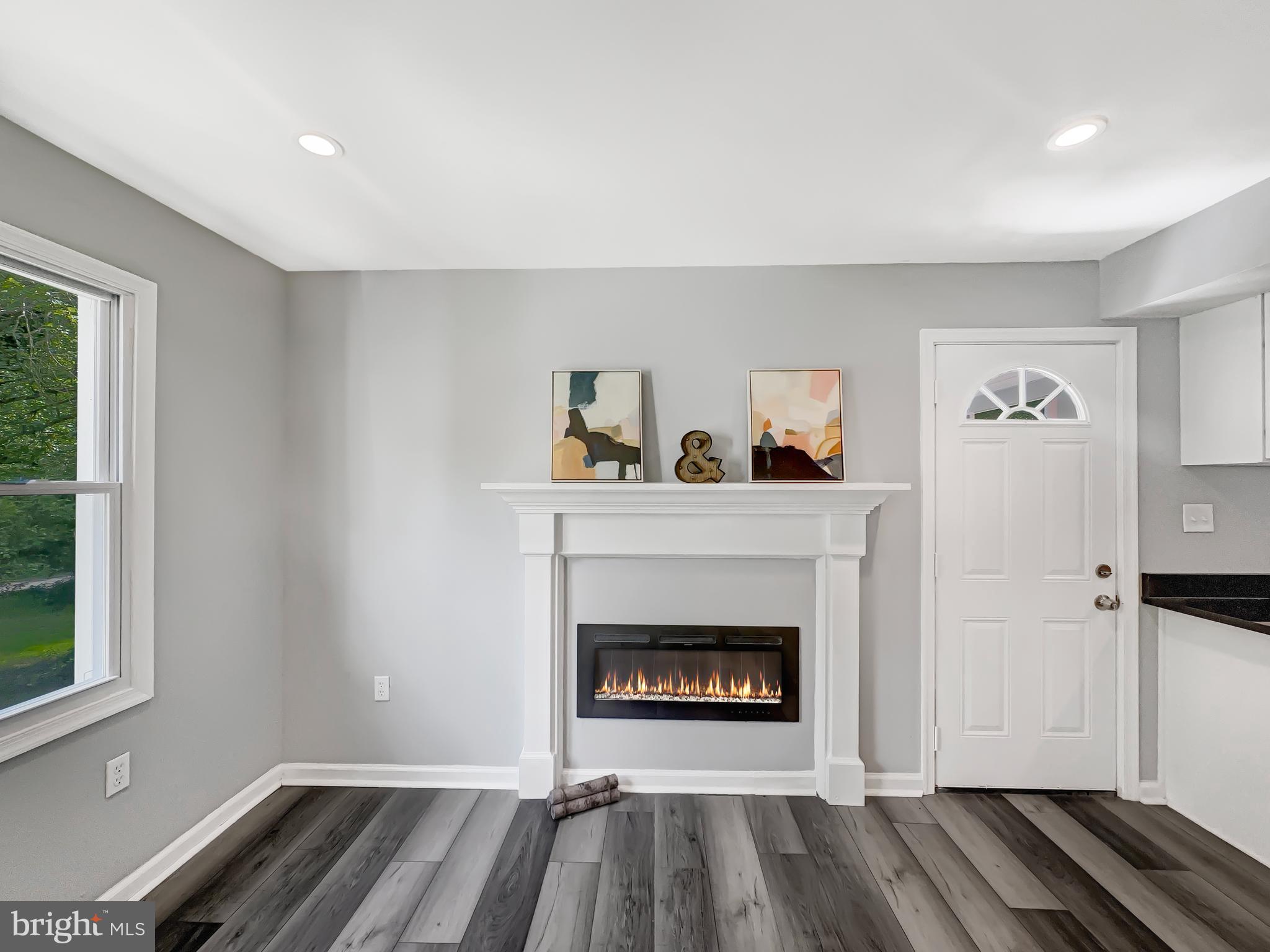 UPPER FALLS - Residential