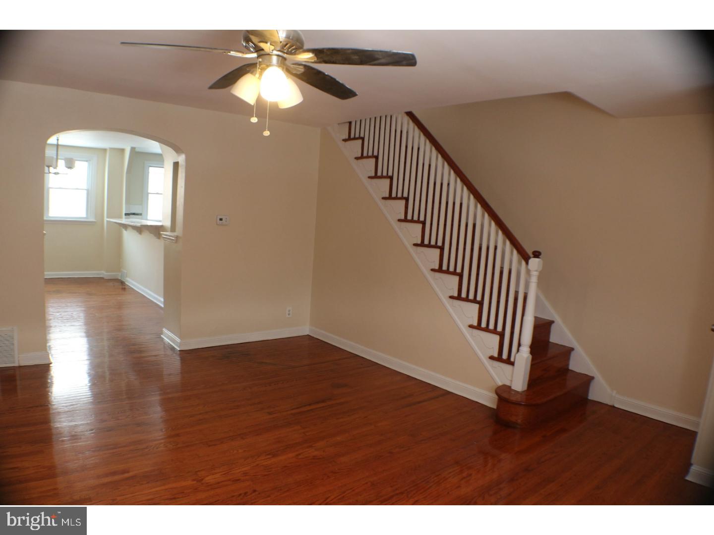 LAWNDALE - Residential