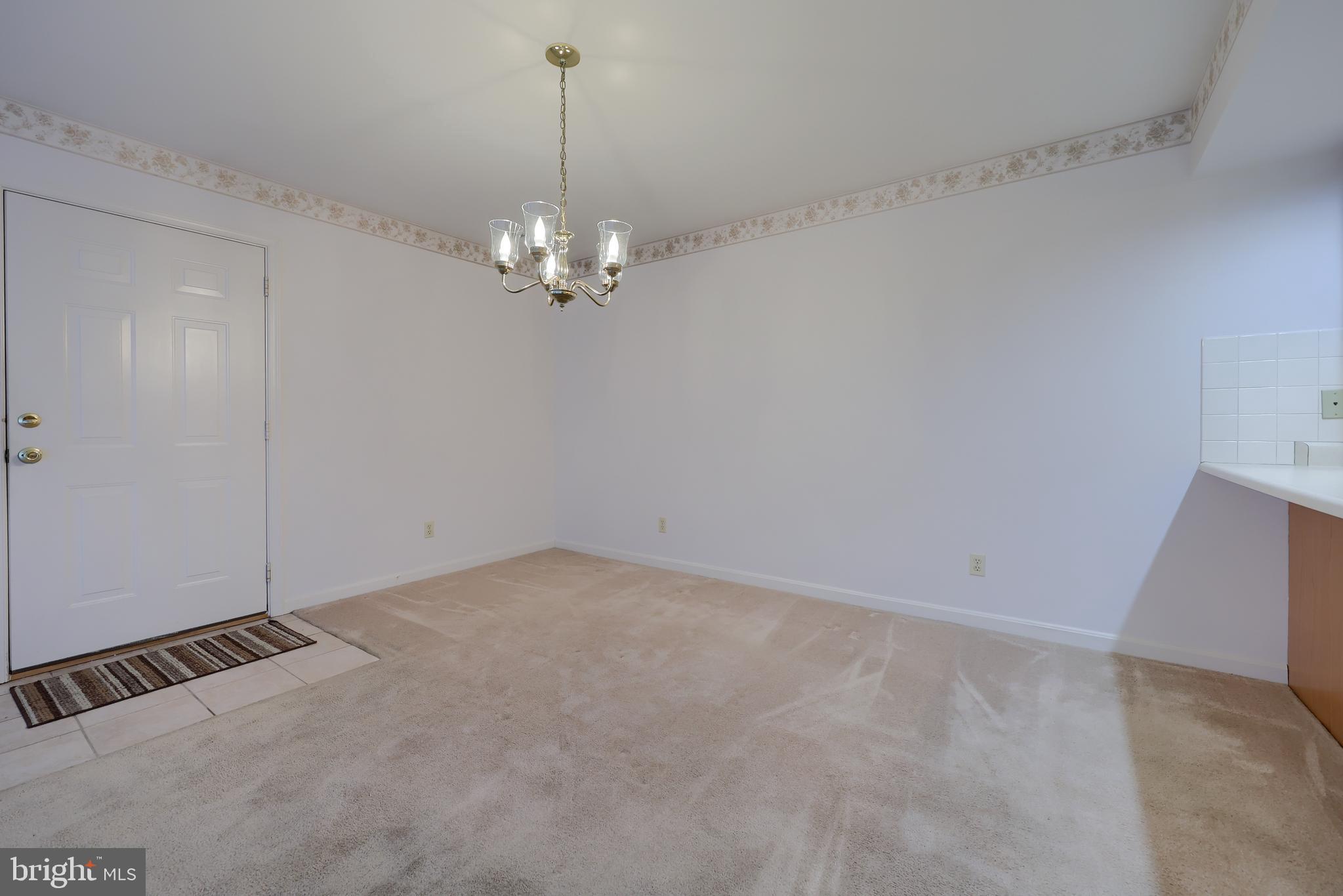 LONGSTOWN VILLAGE - Residential