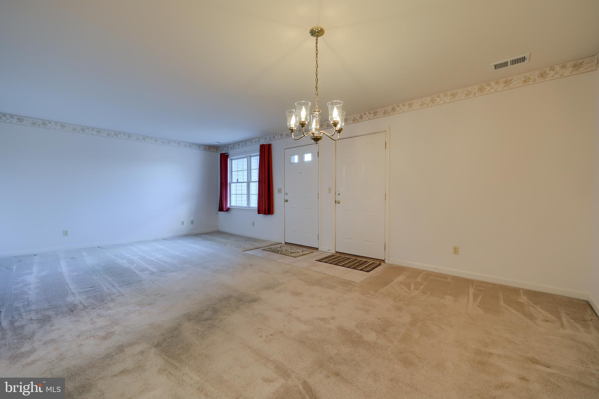 LONGSTOWN VILLAGE - Residential