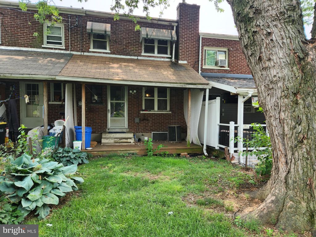 Photo of 917 LAFAYETTE ST, LANCASTER, PA 17603 (MLS # PALA2040062)