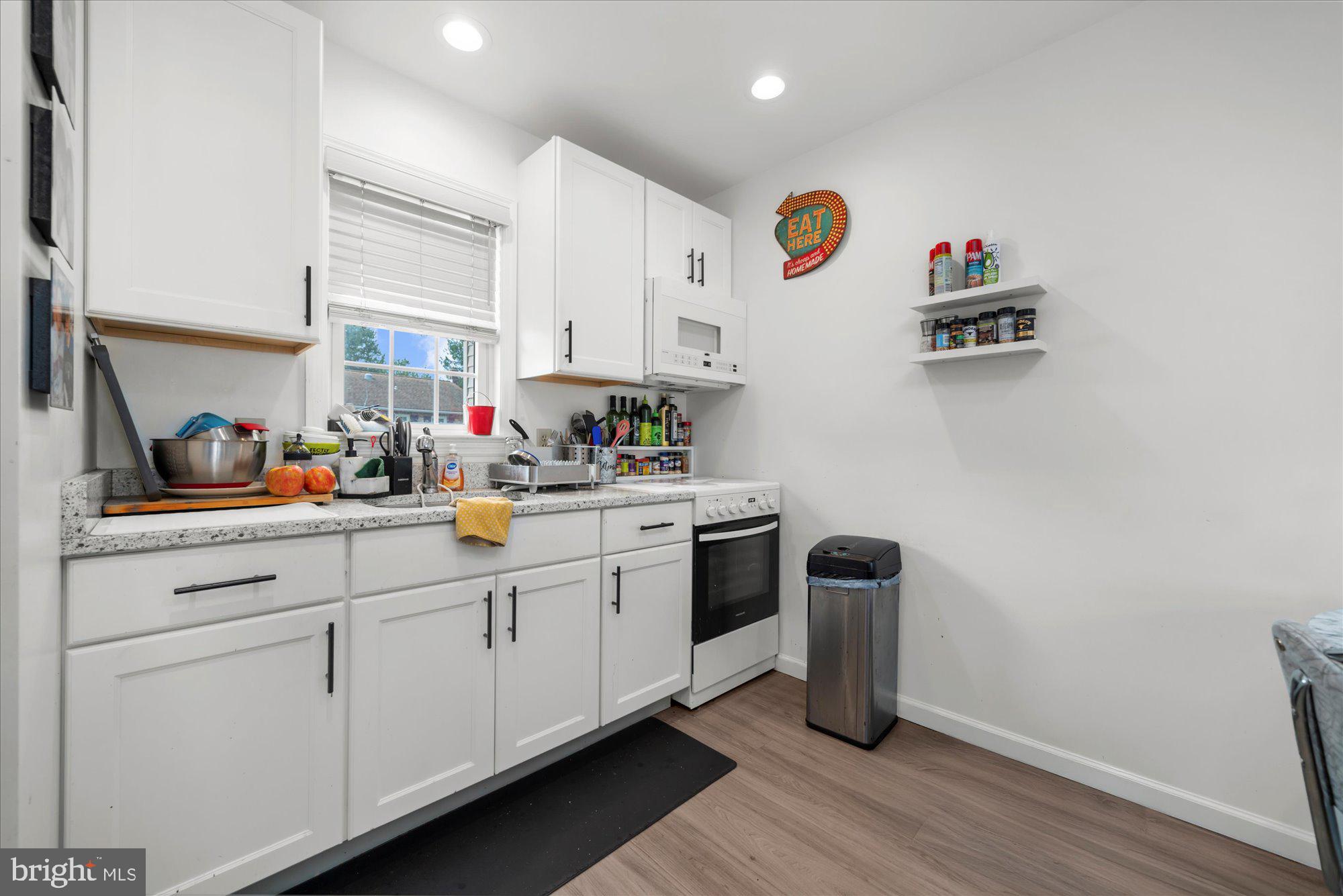 BRECKNOCK TOWNSHIP - Residential