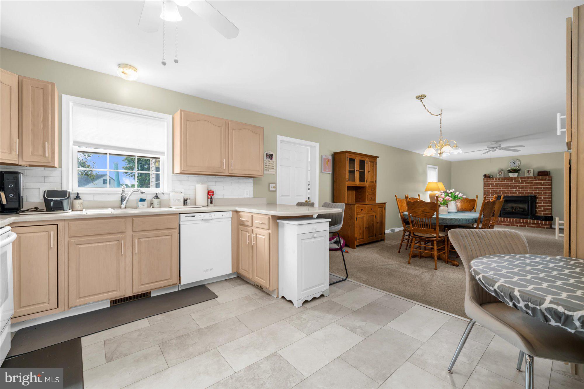 BRECKNOCK TOWNSHIP - Residential