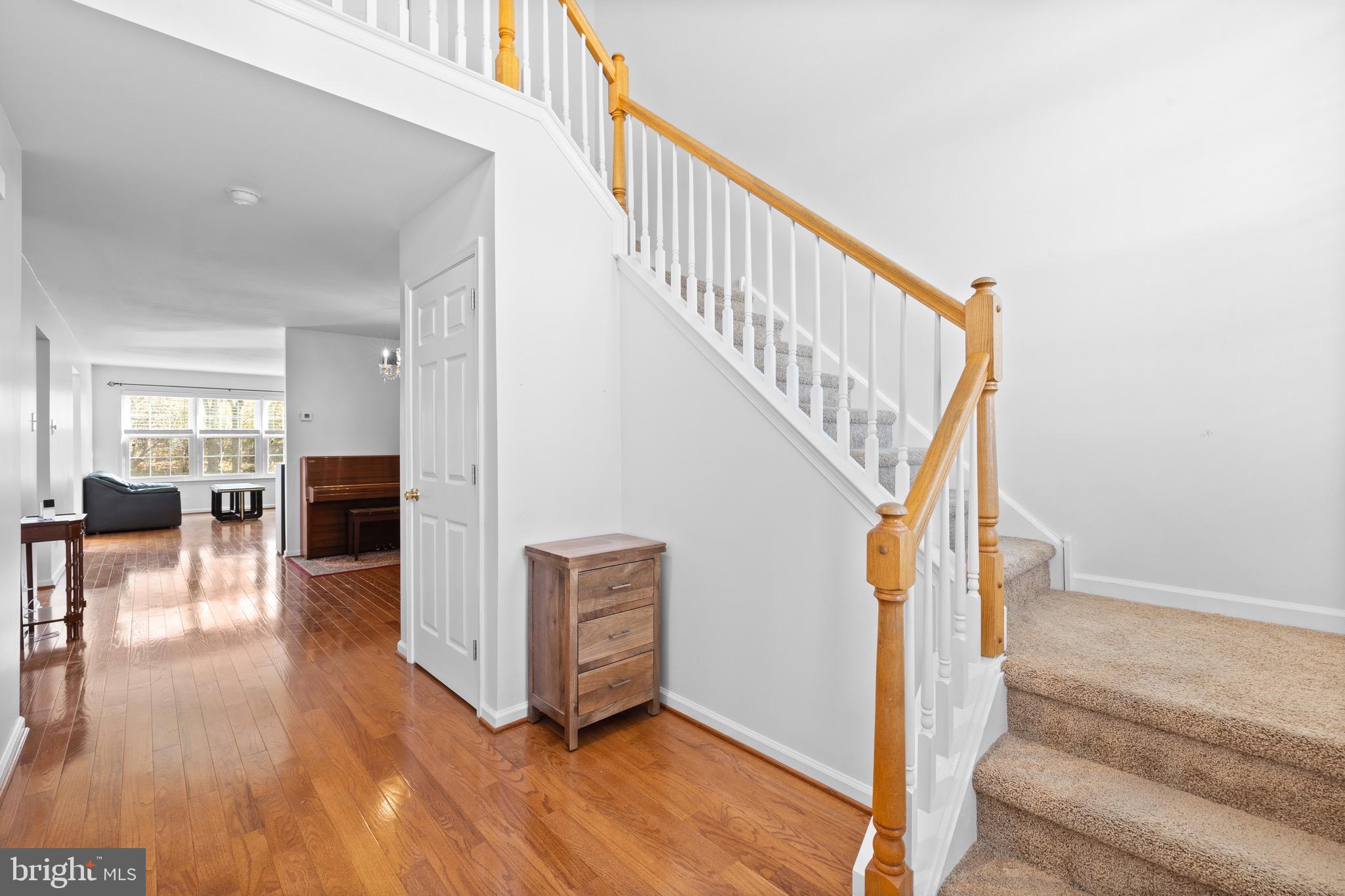 CHARLESTOWNE - Residential