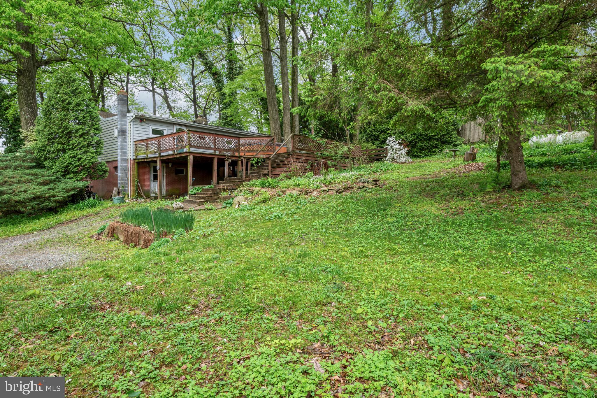588 LANCASTER PIKE