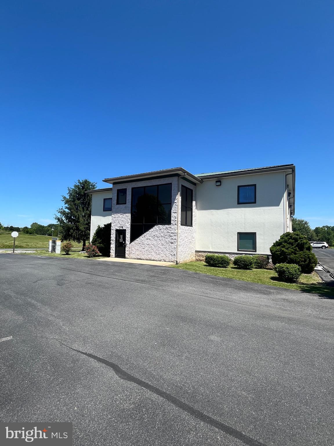 130 E BURR BOULEVARD