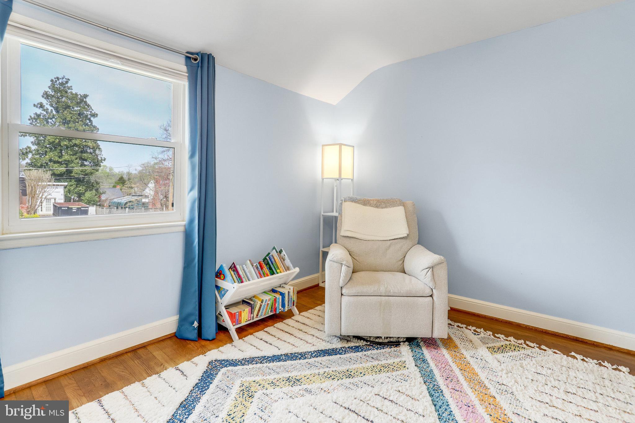 BROYHILL CREST - Residential