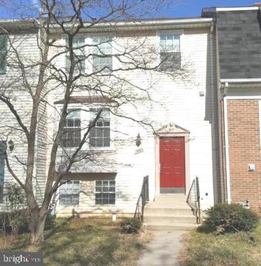 Well maintained 3 Bedrooms & 3.5 Full Bathrooms. newer upgrades including  CAC & kitchen counter-top & appliances.  Great location near Shady Grove Metro and upcoming Westside at Shady Grove community. The home offers great flooring. Great space with walkout level basement, finished basement. **Large Deck**A must See! beautiful open backyard.