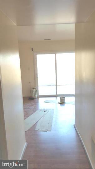 DERWOOD STATION - Residential Lease