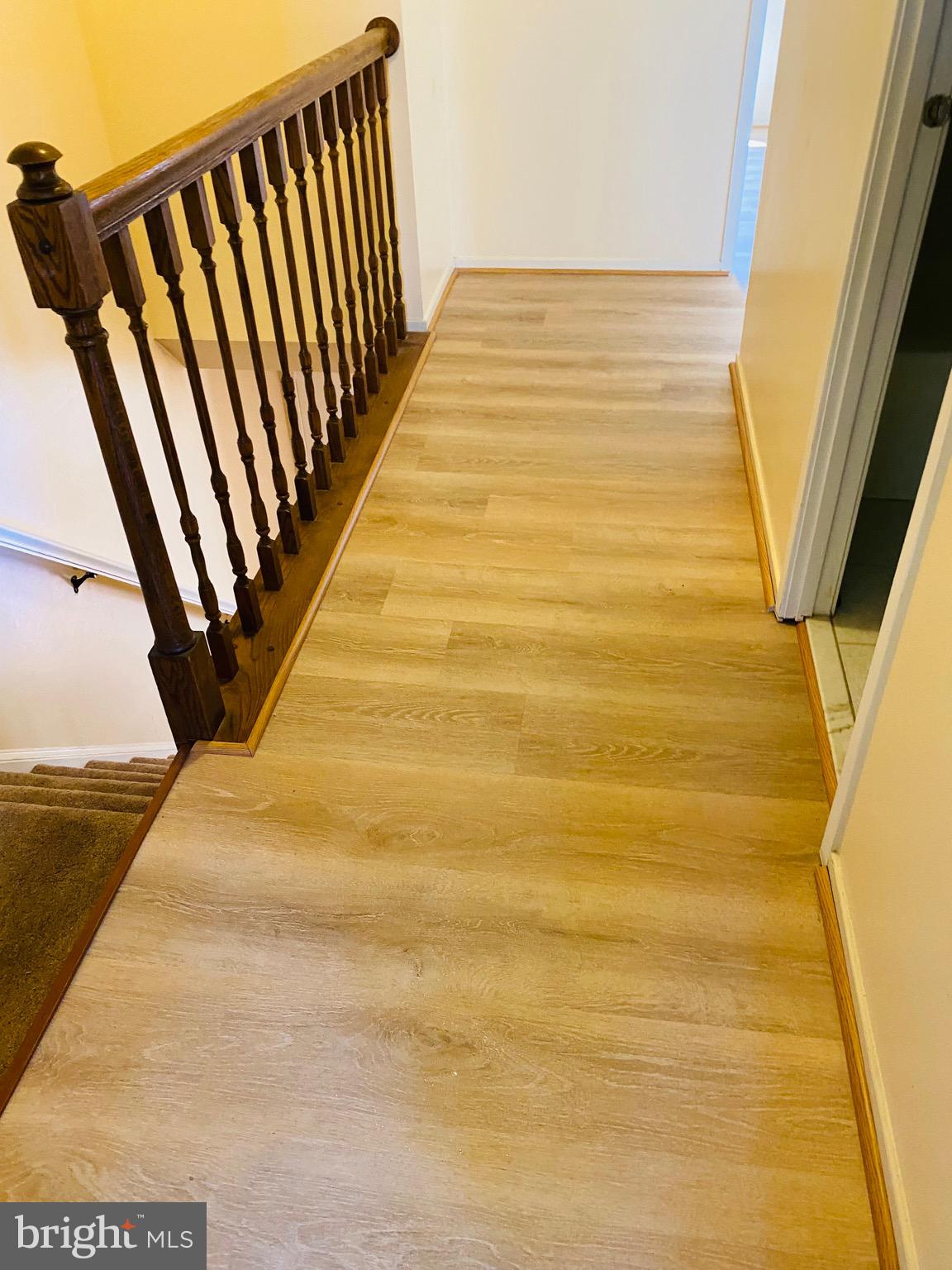 DERWOOD STATION - Residential Lease