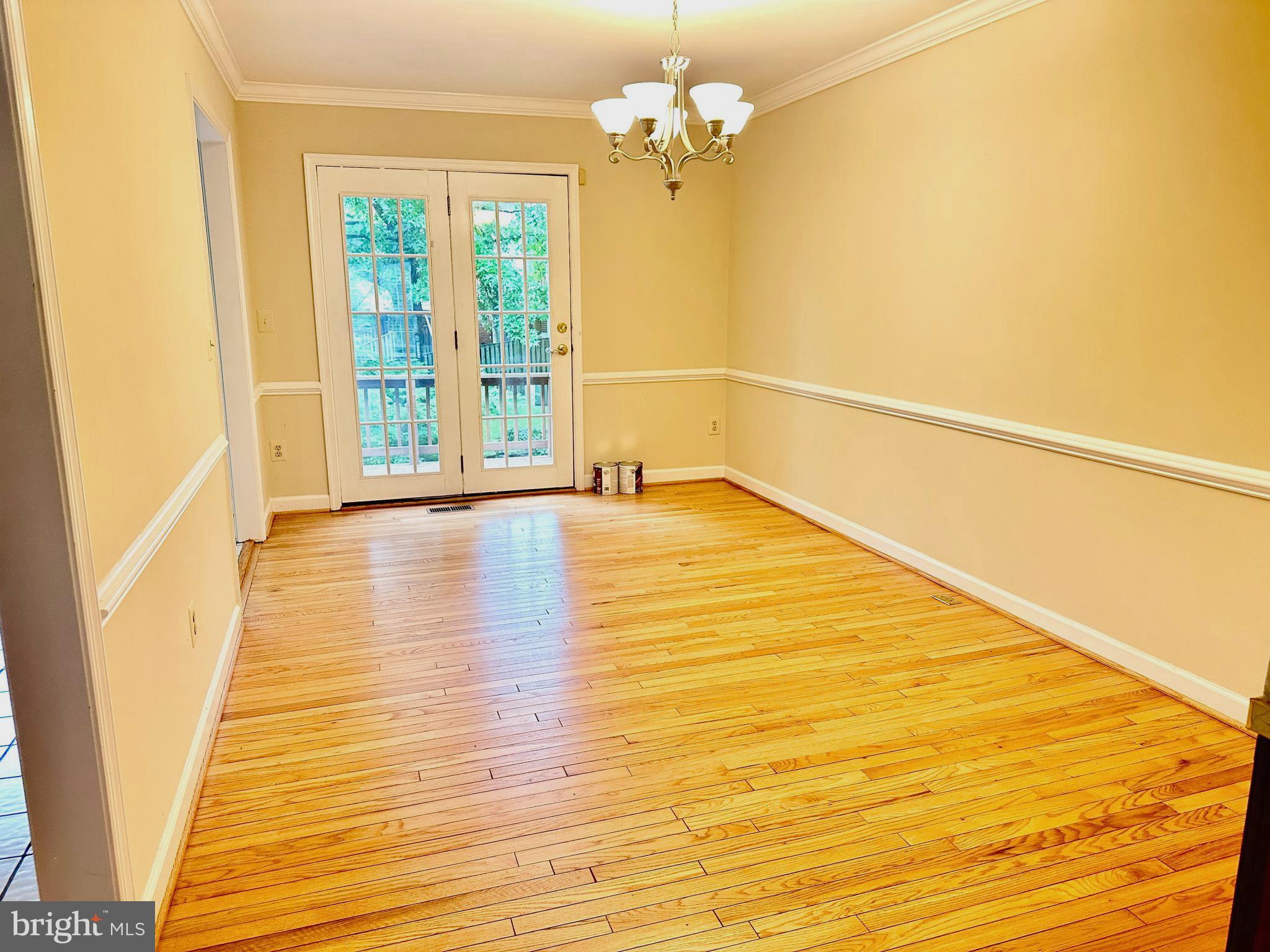 SEVEN OAKS - Residential Lease