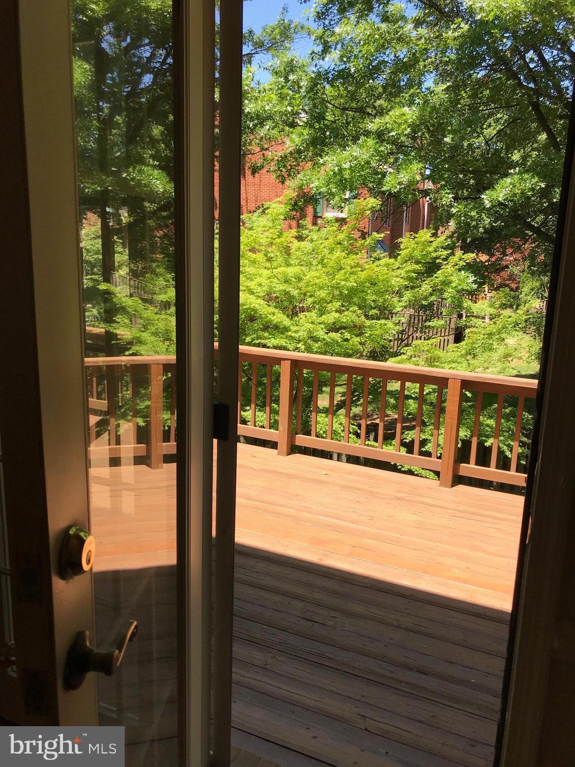 SEVEN OAKS - Residential Lease