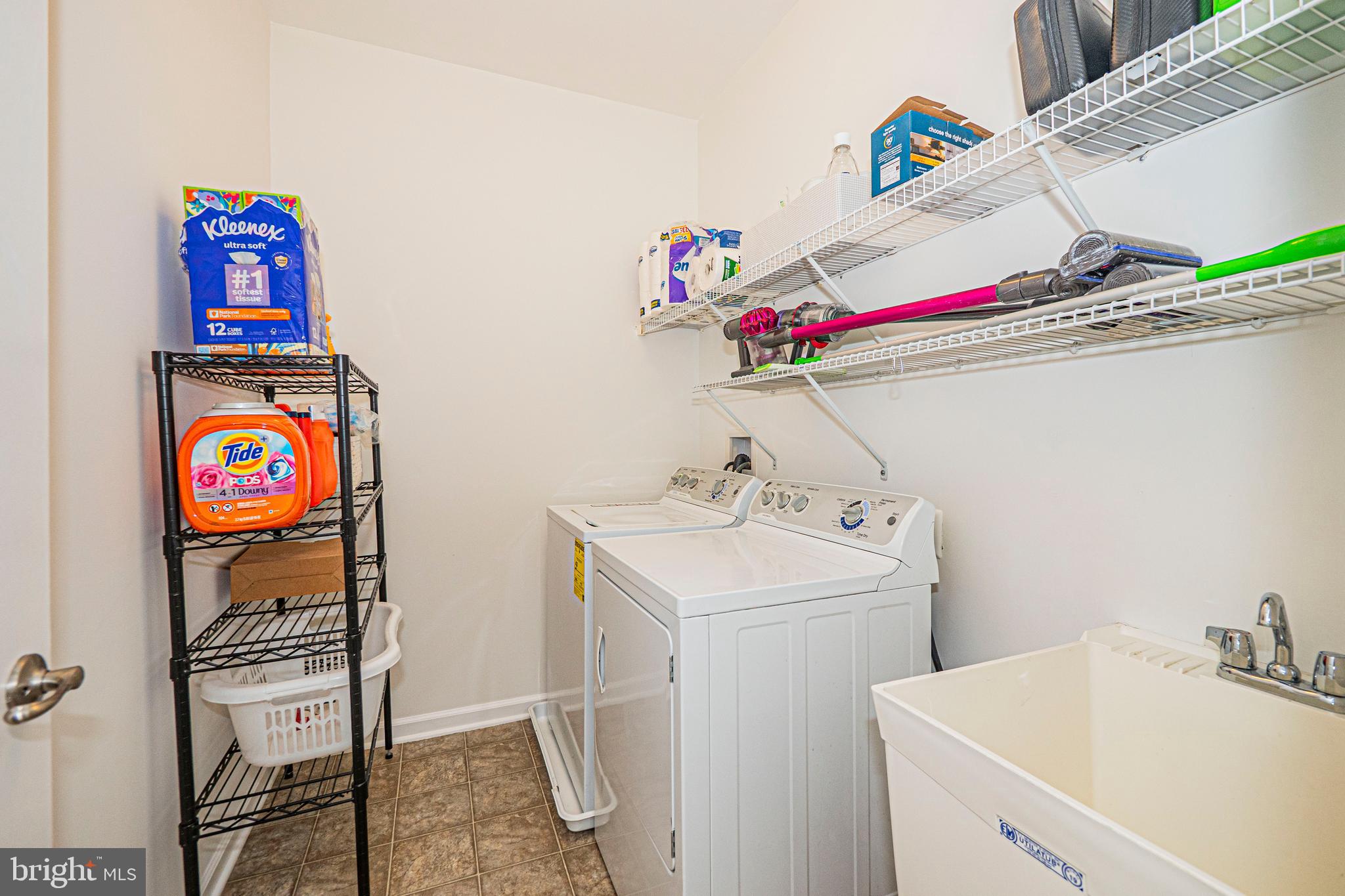 RAINCLIFFE CENTER - Residential