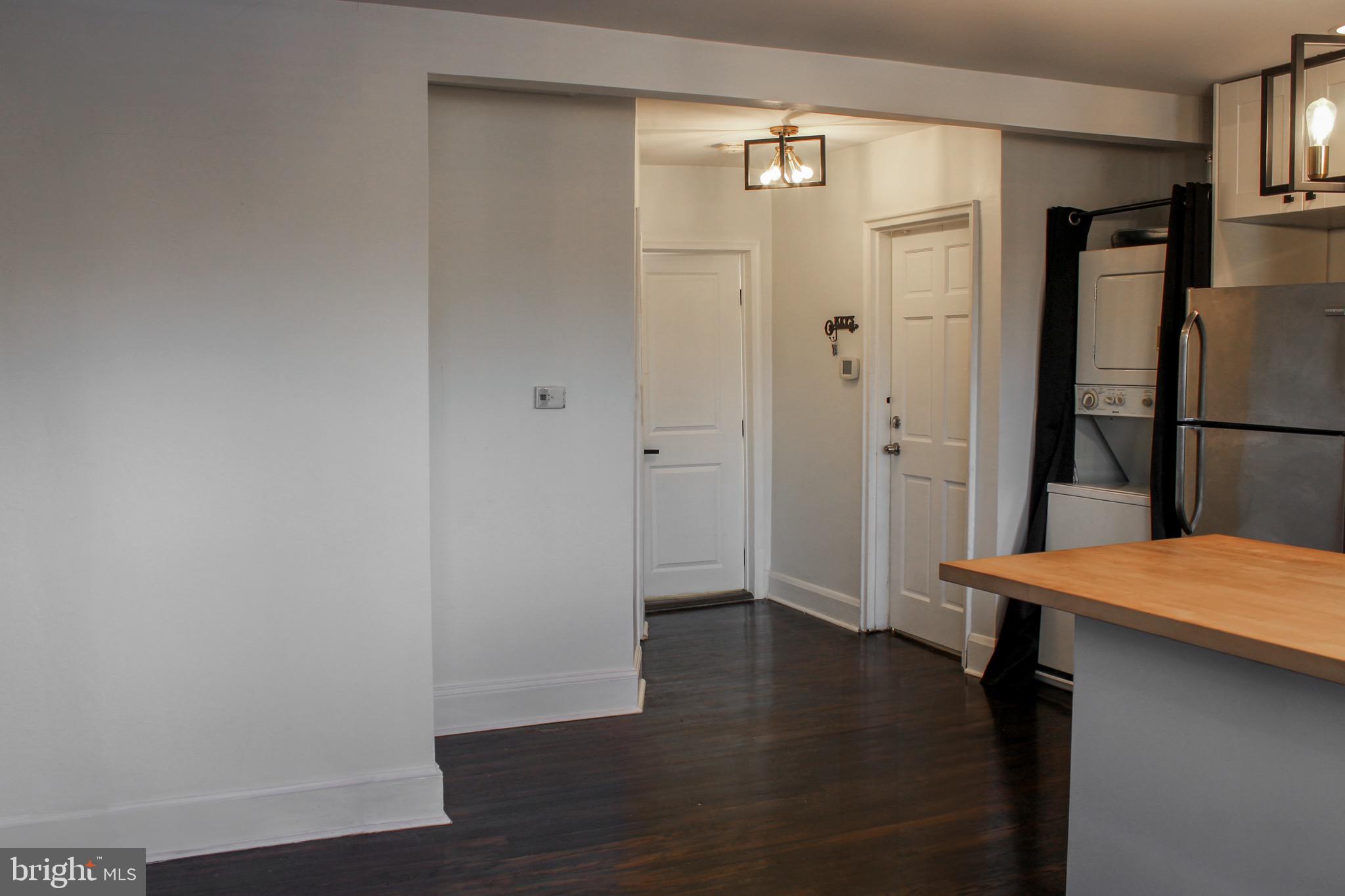 LAKE WALKER - Residential Lease