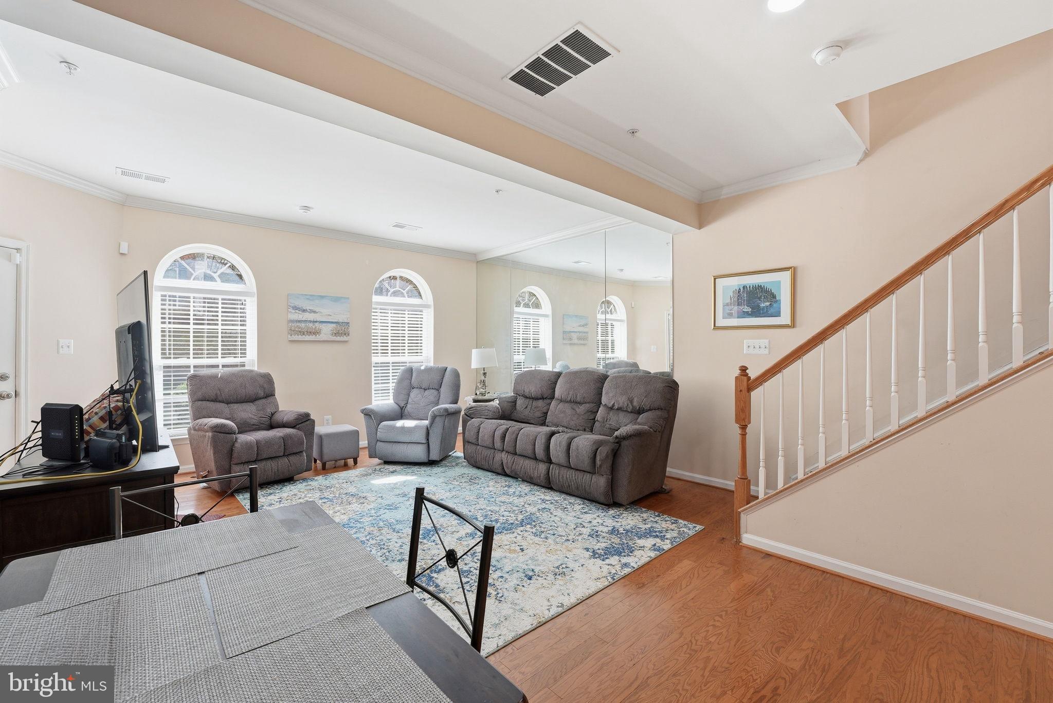 2623 EASTBOURNE DRIVE 285