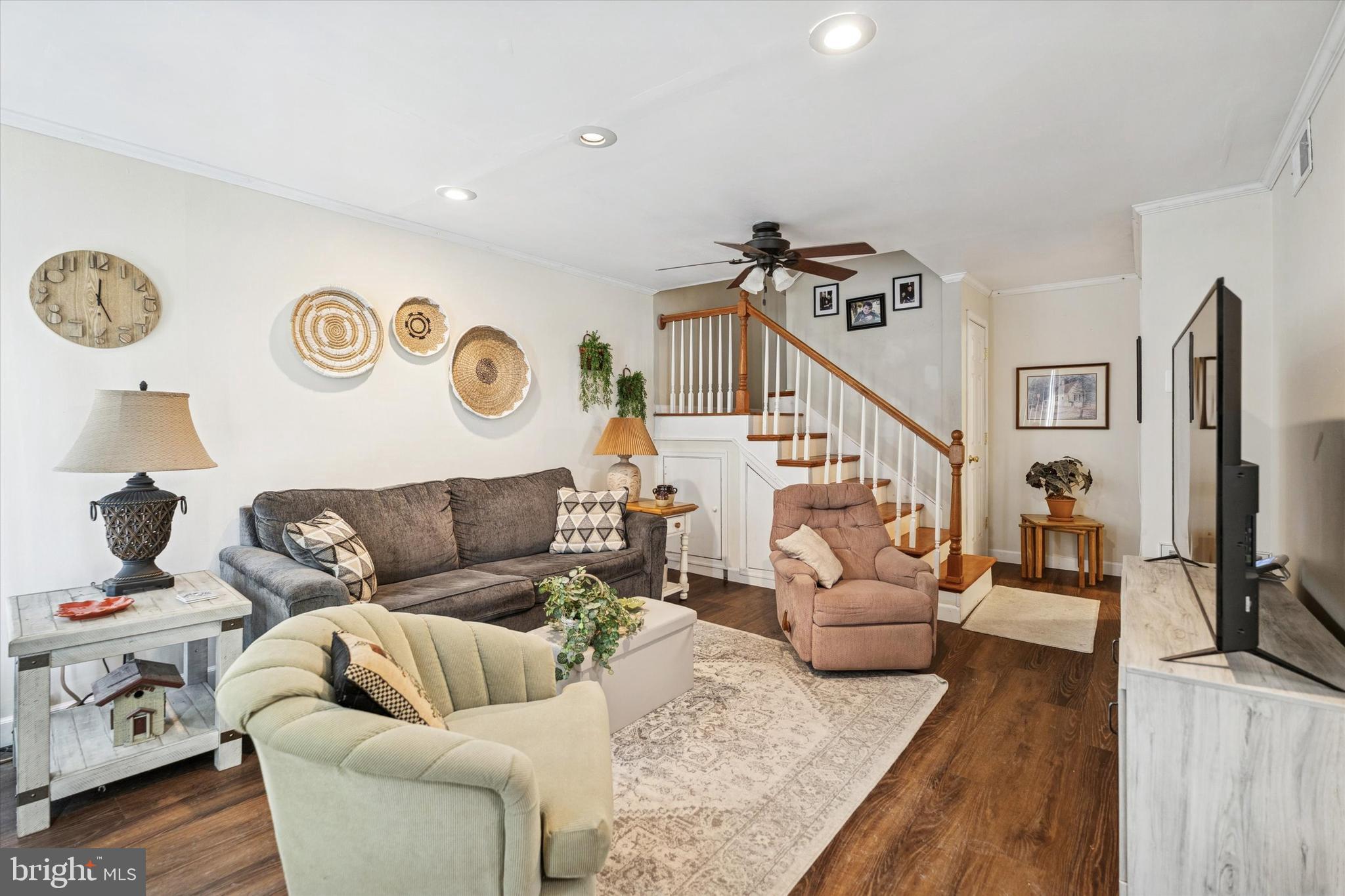 YORKTOWN - Residential