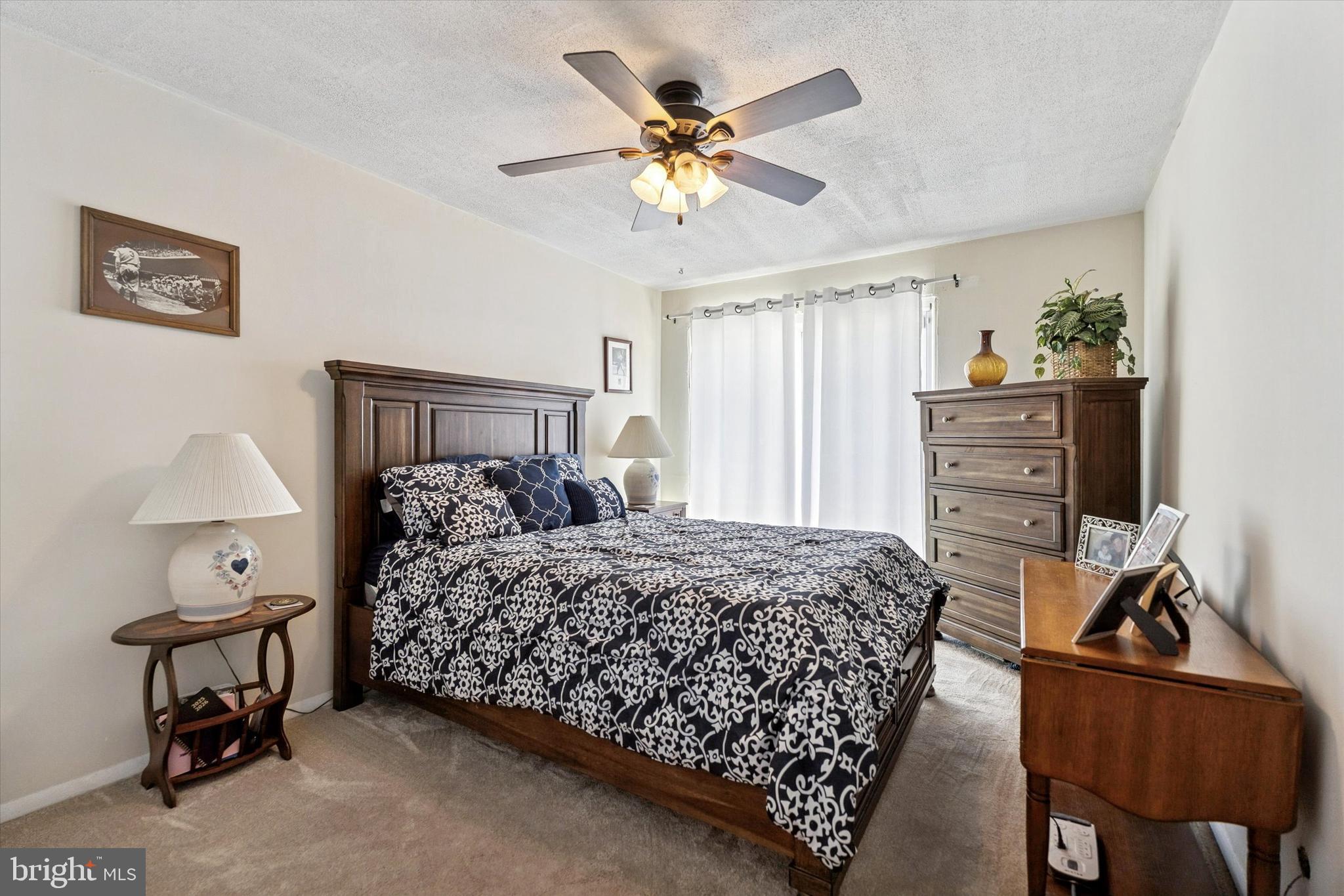 YORKTOWN - Residential