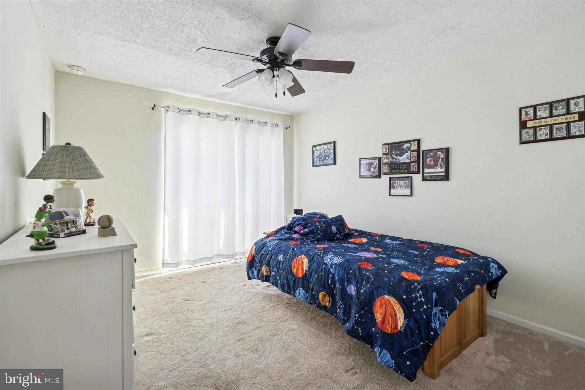 YORKTOWN - Residential