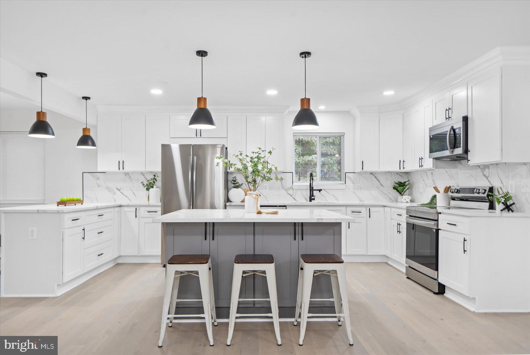 FREEDOM FOREST - Residential