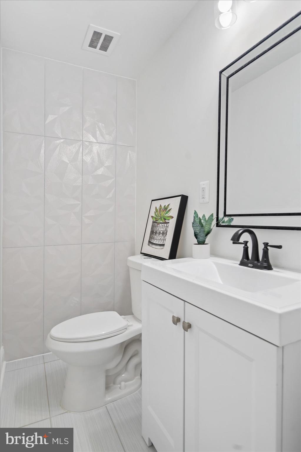 FREEDOM FOREST - Residential