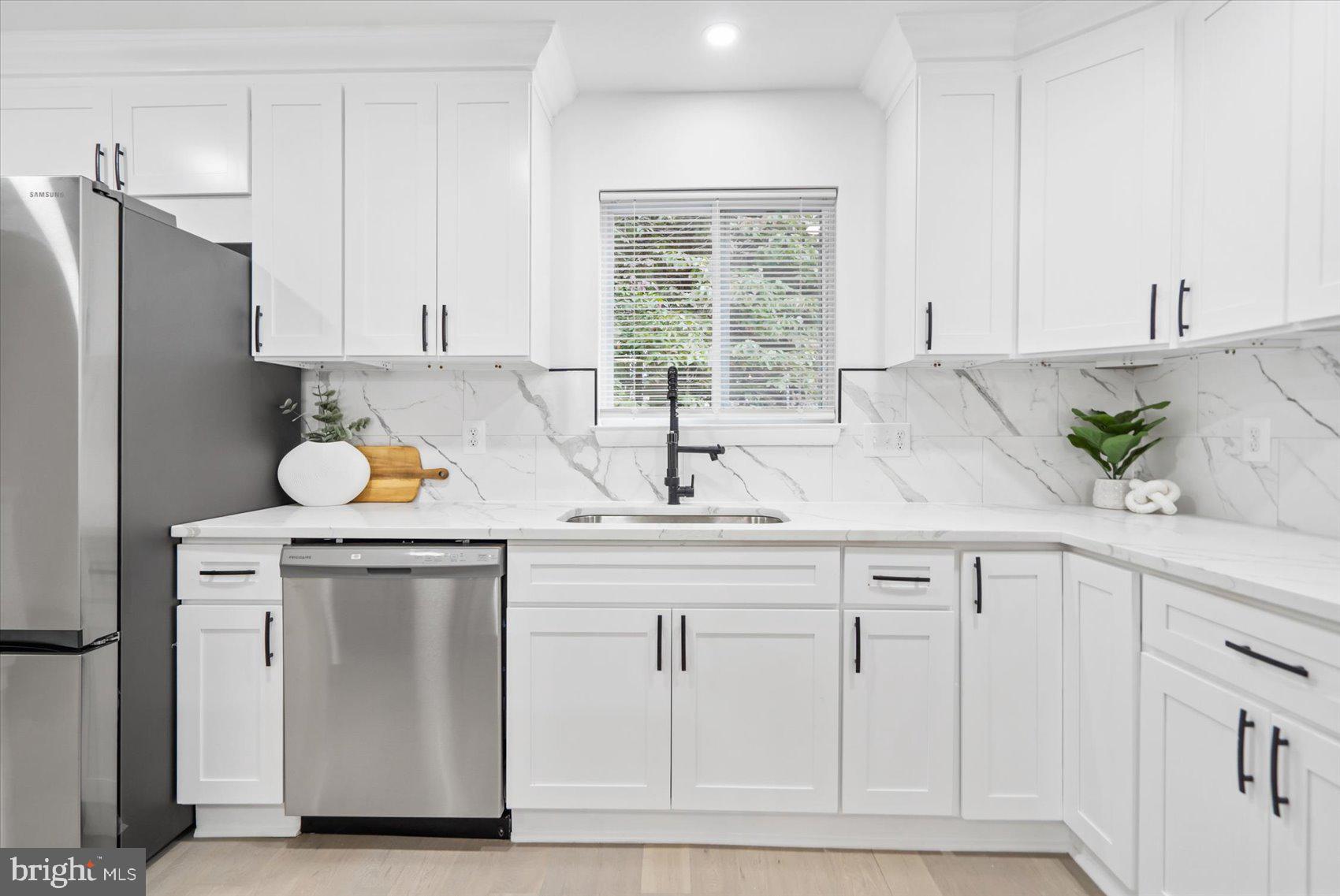 FREEDOM FOREST - Residential