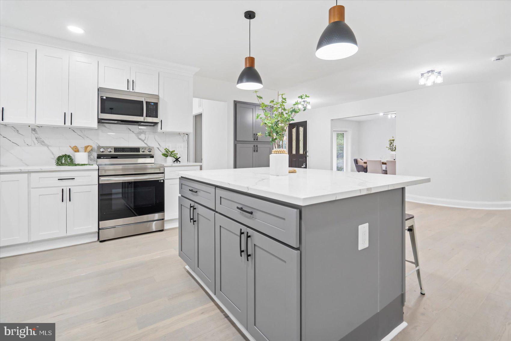 FREEDOM FOREST - Residential