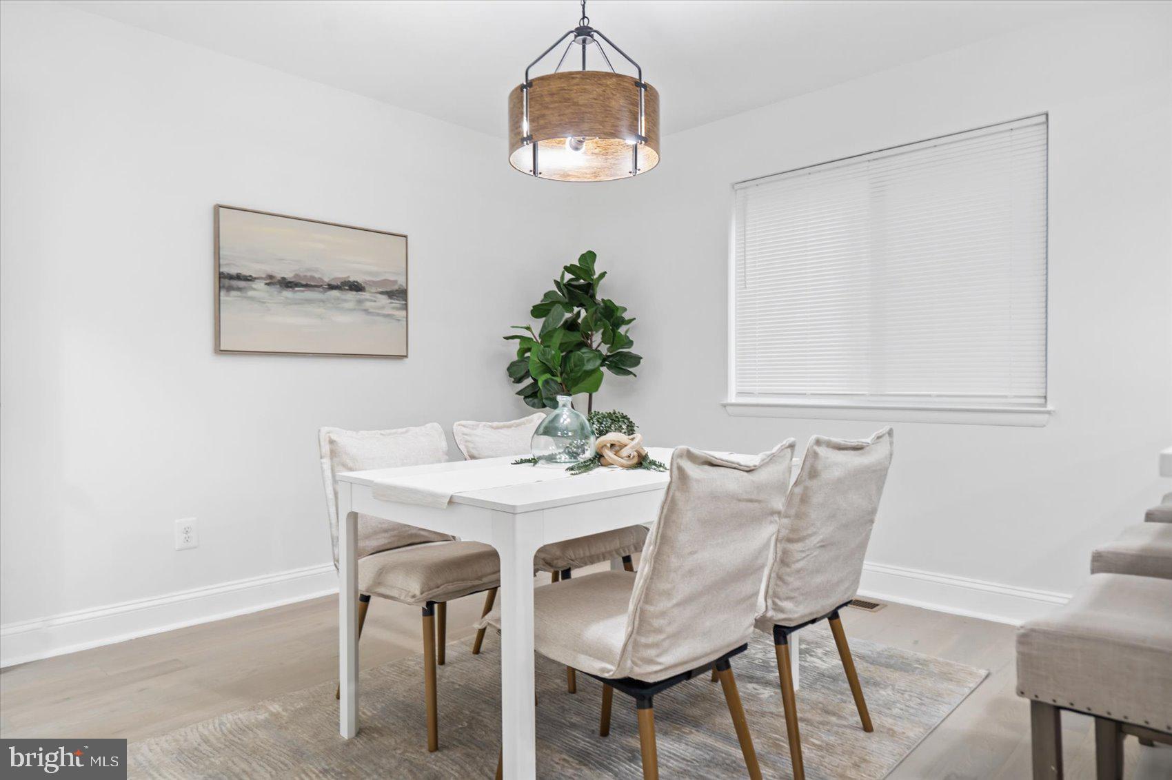 FREEDOM FOREST - Residential