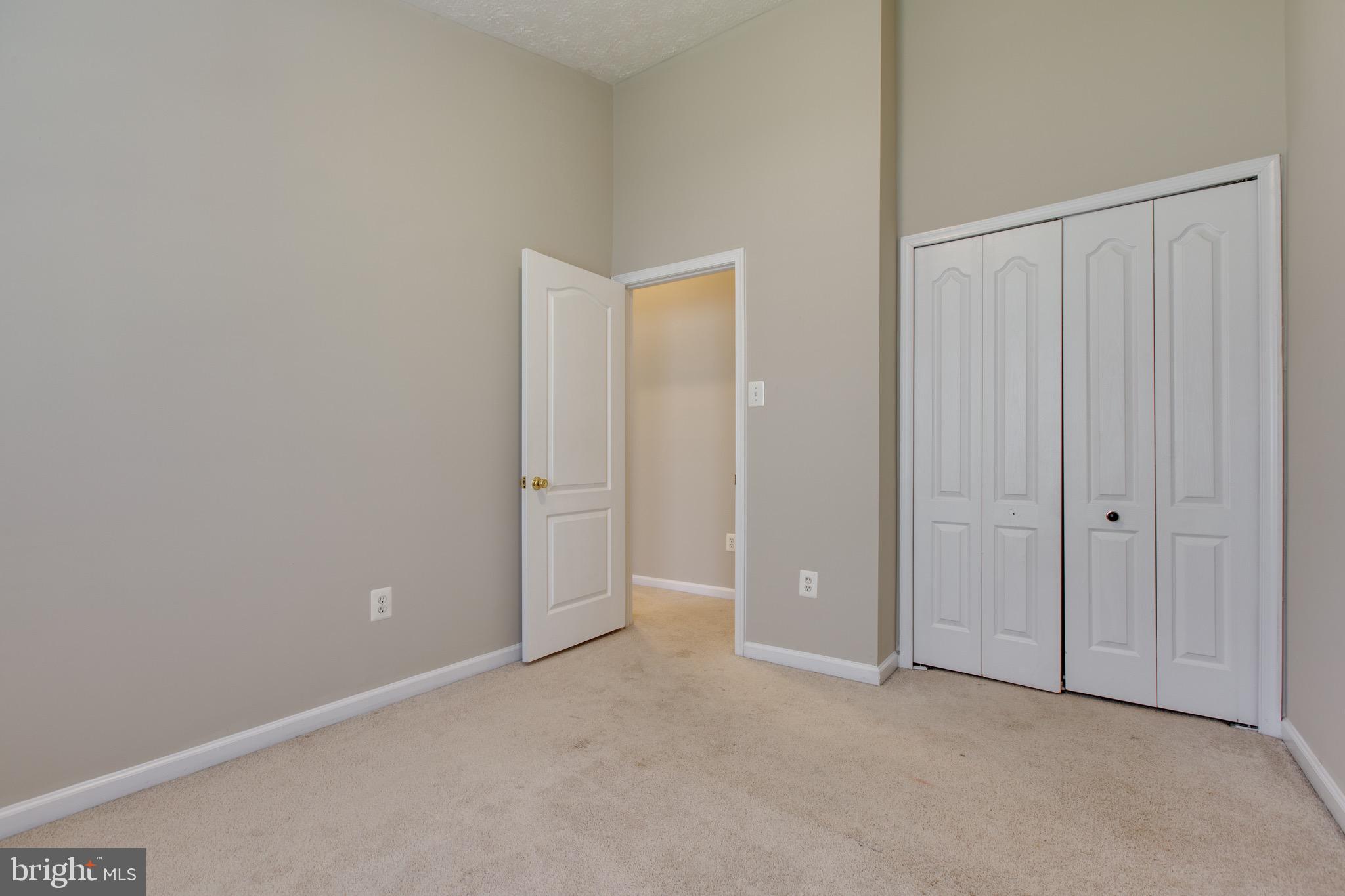 HOWARDS RIDGE - Residential Lease