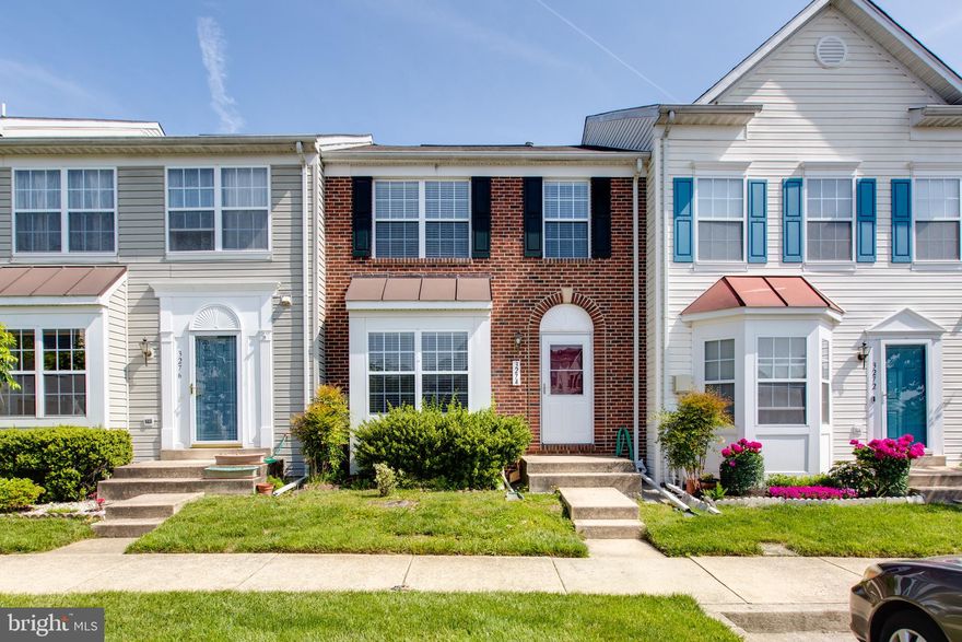 At a super convenient and desirable location. This brick-front townhouse has 3 bedrooms, 3 full bathrooms, and a half bath on the main floor. The entire house was freshly painted and in move-in condition. Gleaming hardwood on the main level. Brand new quartz kitchen countertop with Stainless steel appliances. Walk-out basement with full bath. Fully fenced backyard backs to community open space. **LANDLORD REQUIRES A CREDIT SCORE OF 700+, HOUSEHOLD COMBINED NET INCOME 3X OF RENT