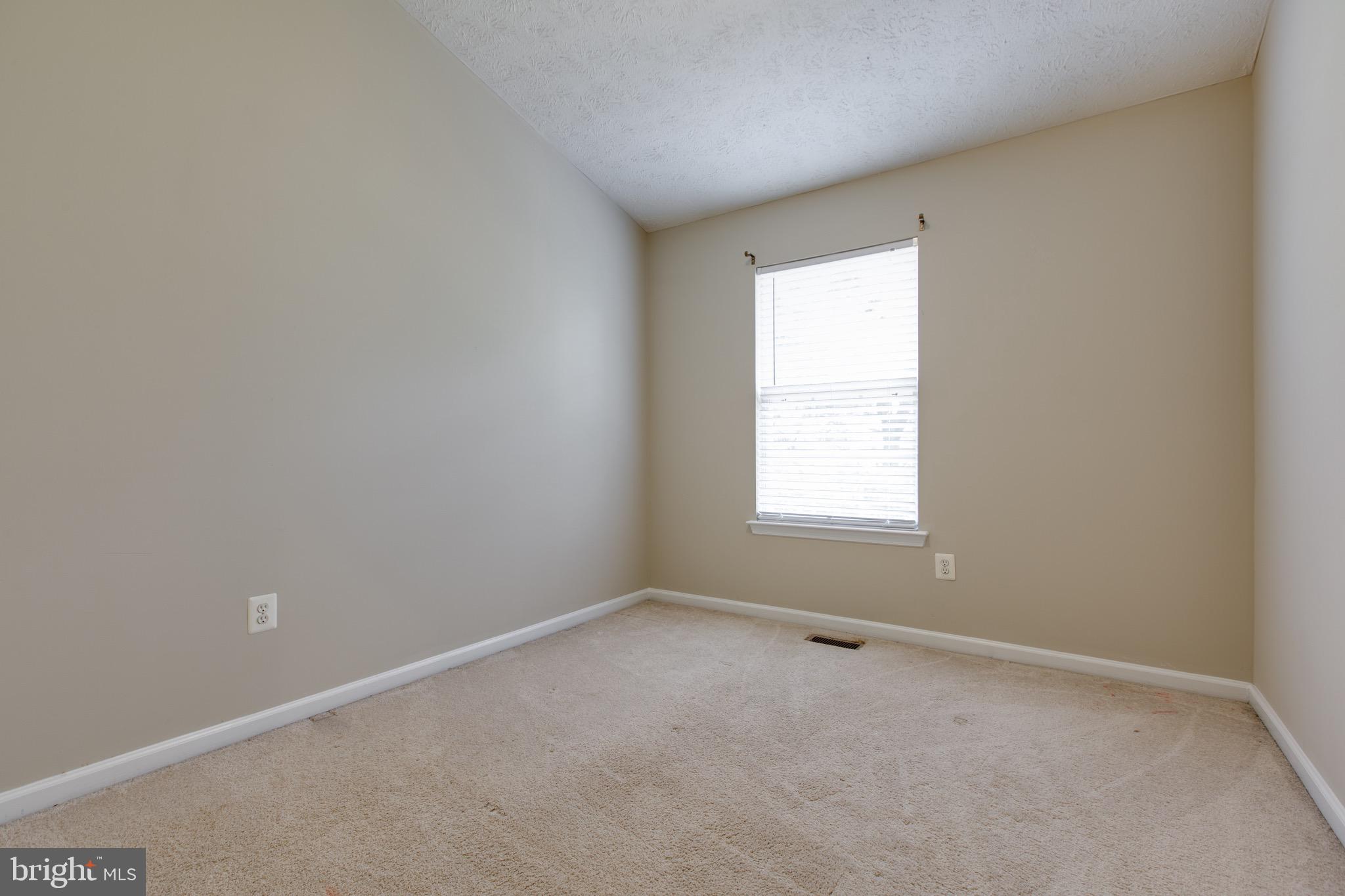 HOWARDS RIDGE - Residential Lease