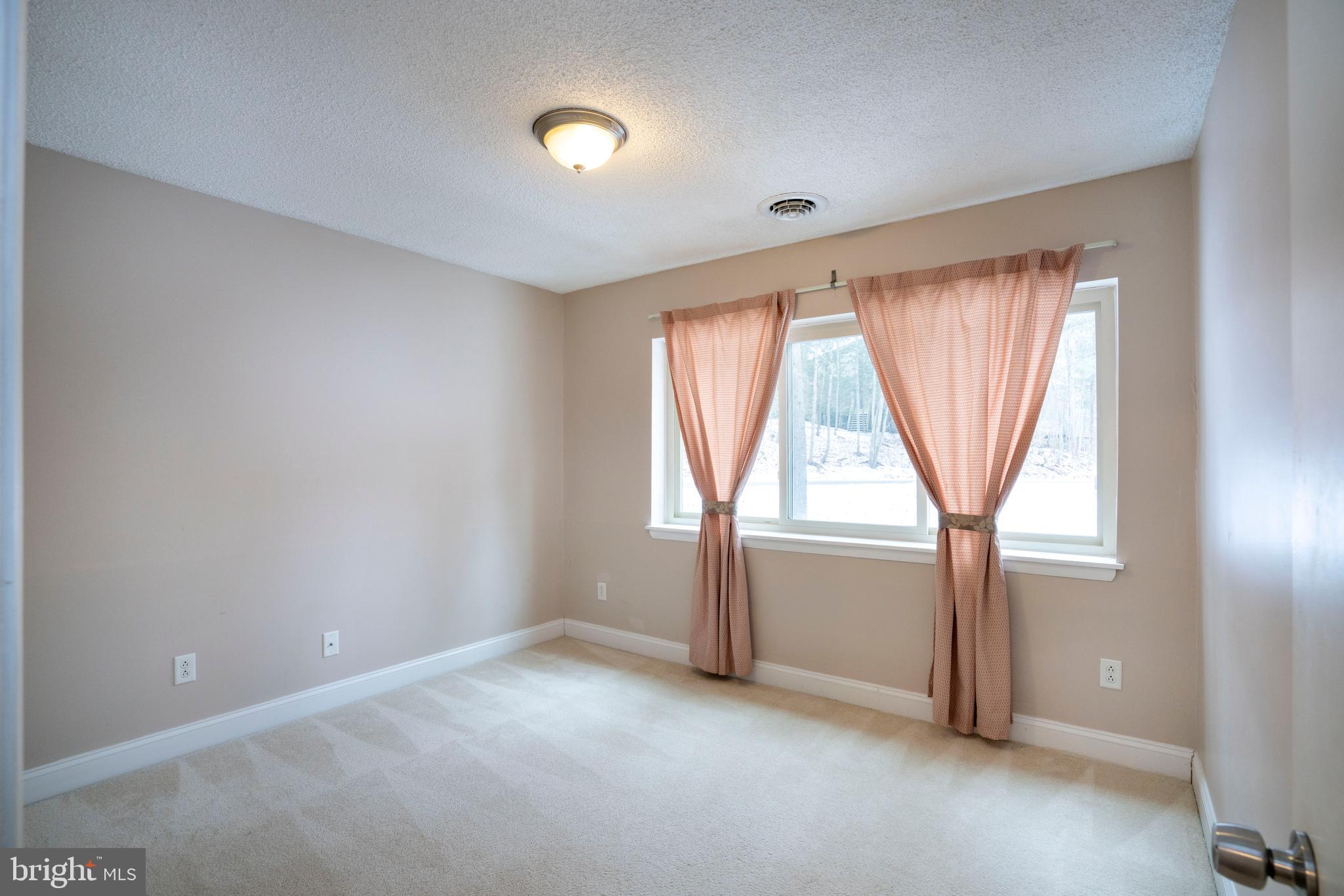 TOFTREES - Residential