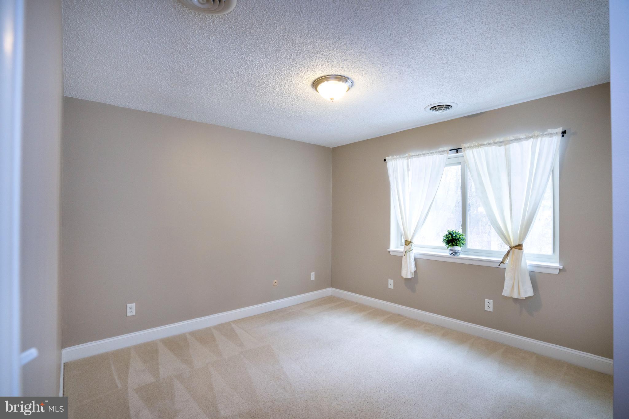 TOFTREES - Residential