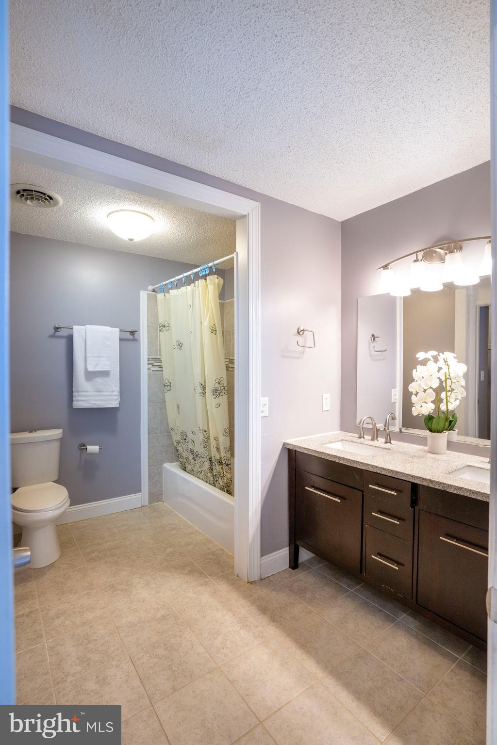 TOFTREES - Residential