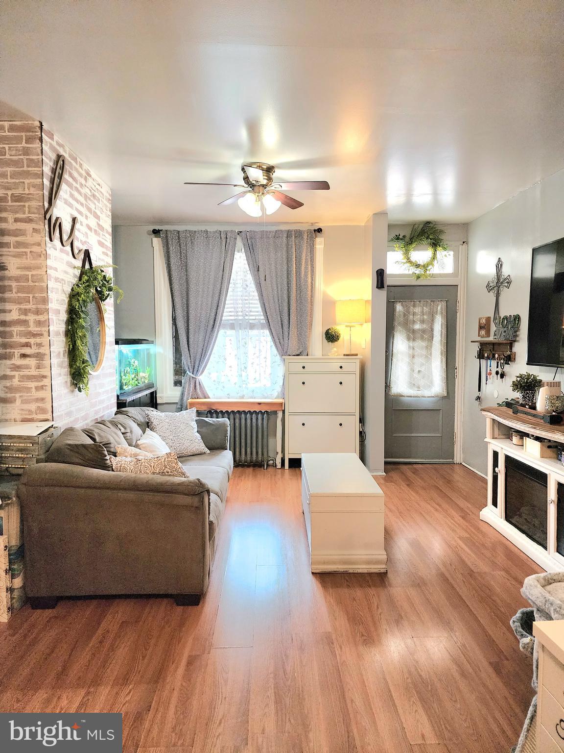 KENSINGTON - Residential