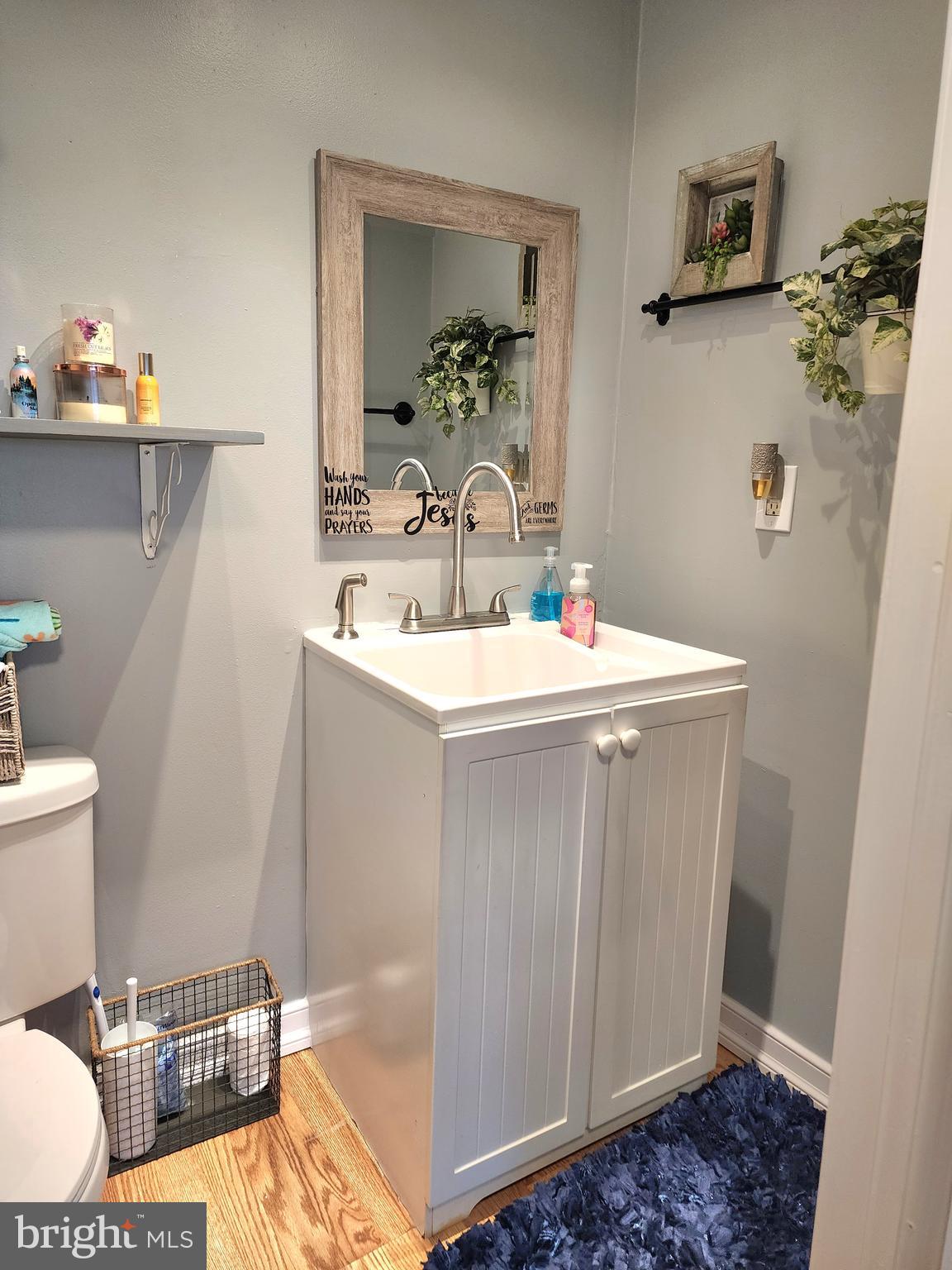 KENSINGTON - Residential