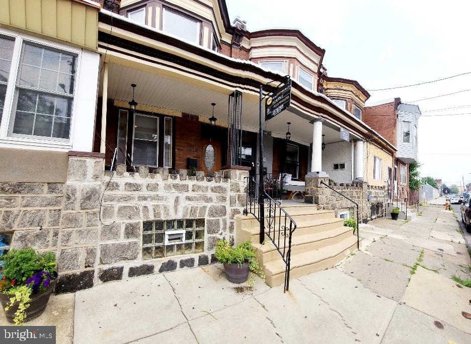 KENSINGTON - Residential