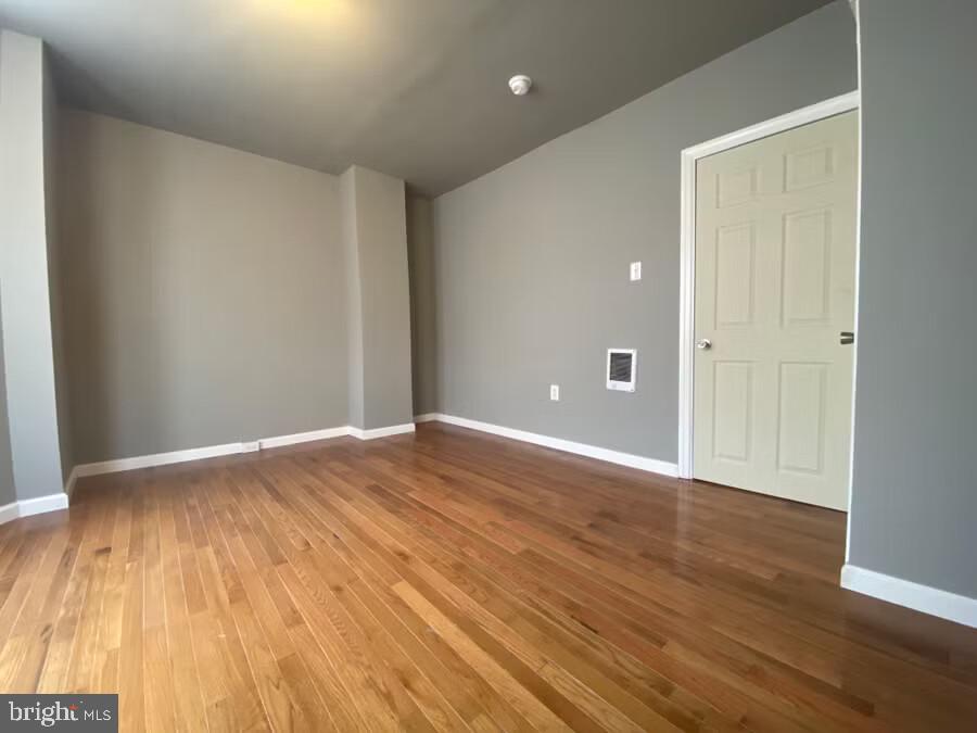 4932 W THOMPSON STREET W 1