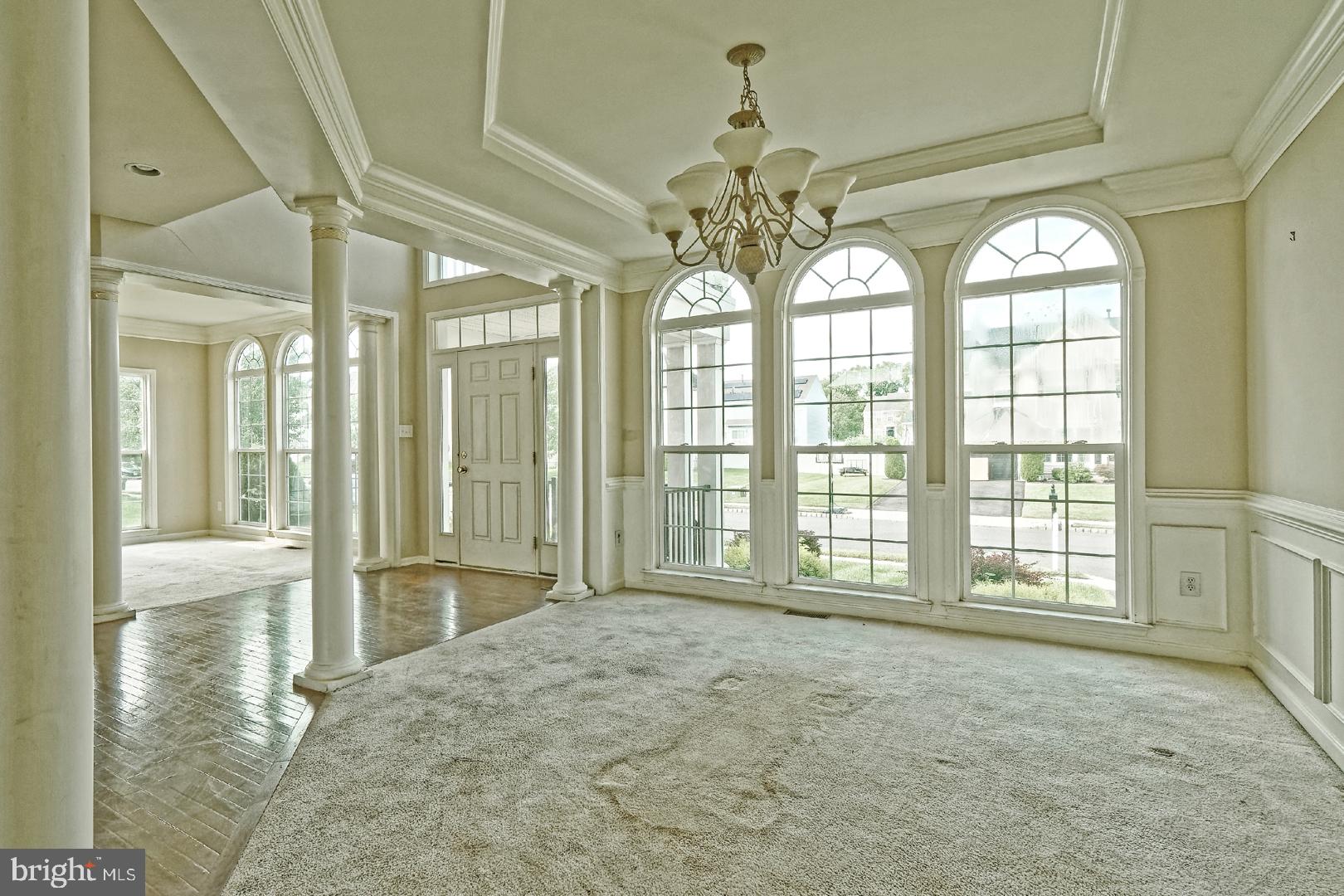 7 DUDLEY DRIVE