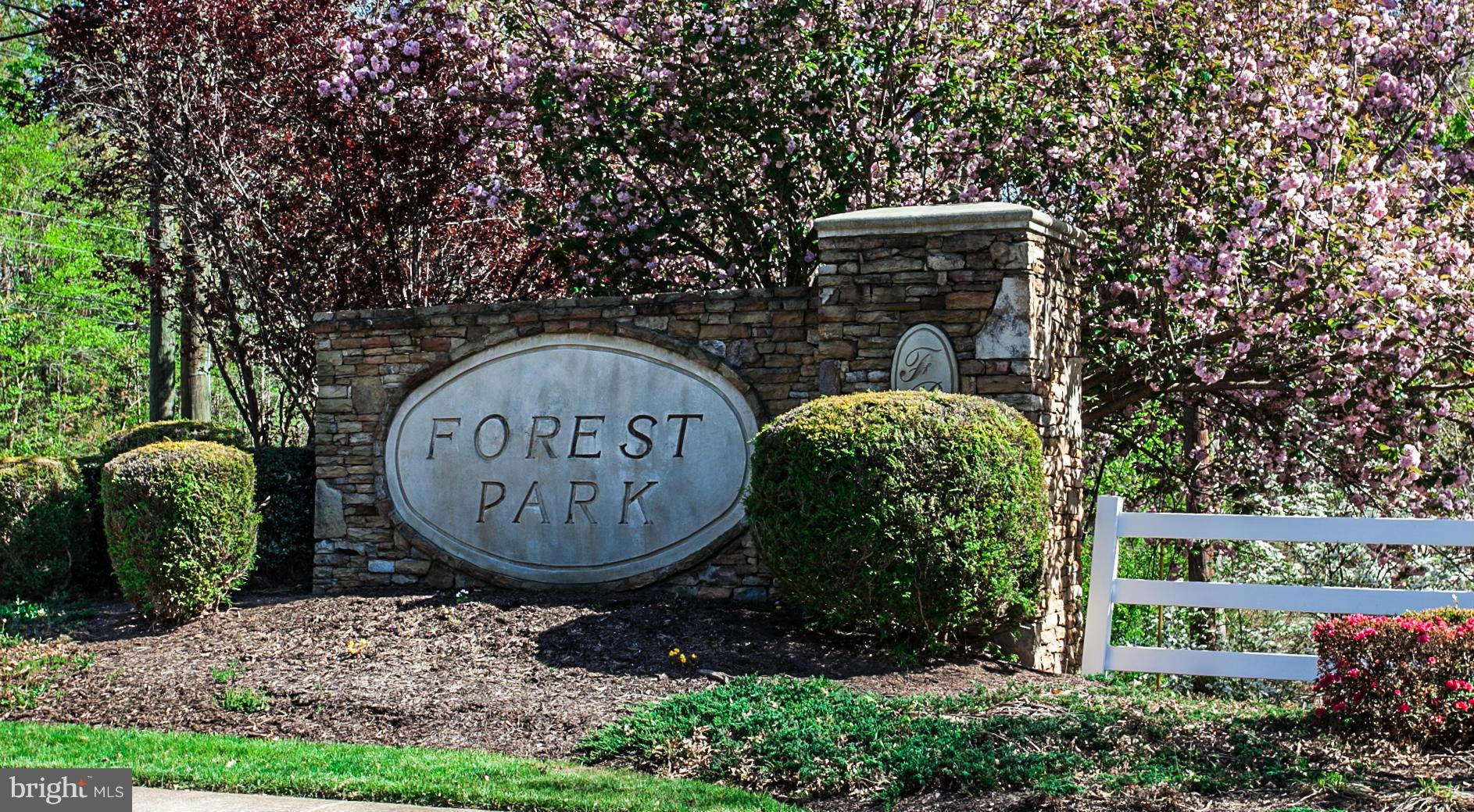 FOREST PARK - Residential
