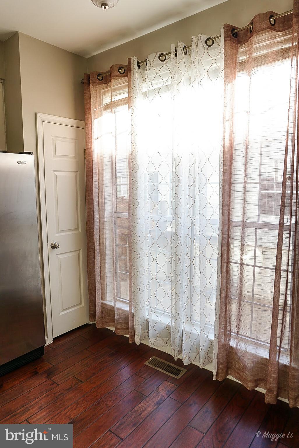 QUANTRELL MEWS - Residential Lease