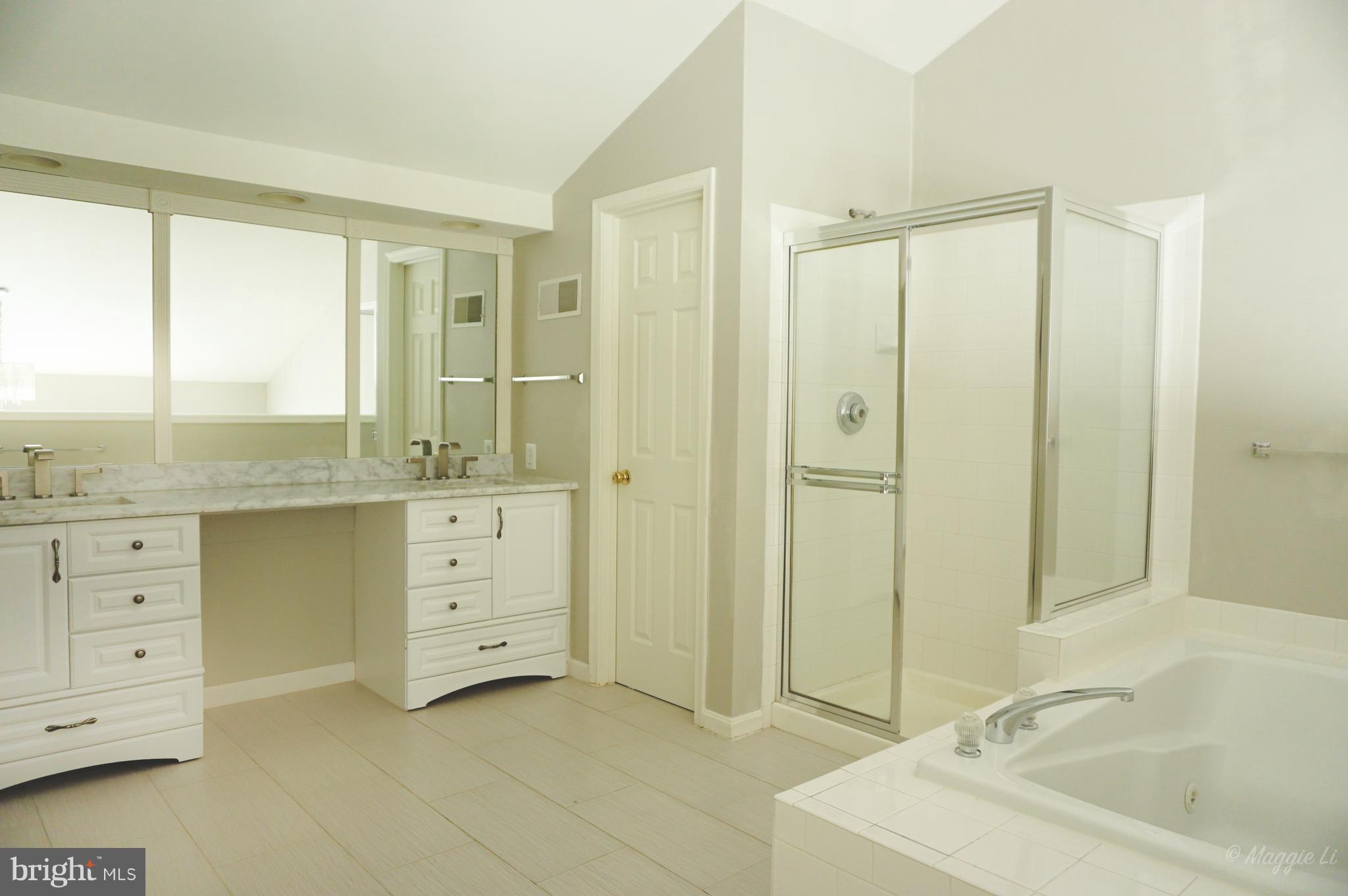 QUANTRELL MEWS - Residential Lease